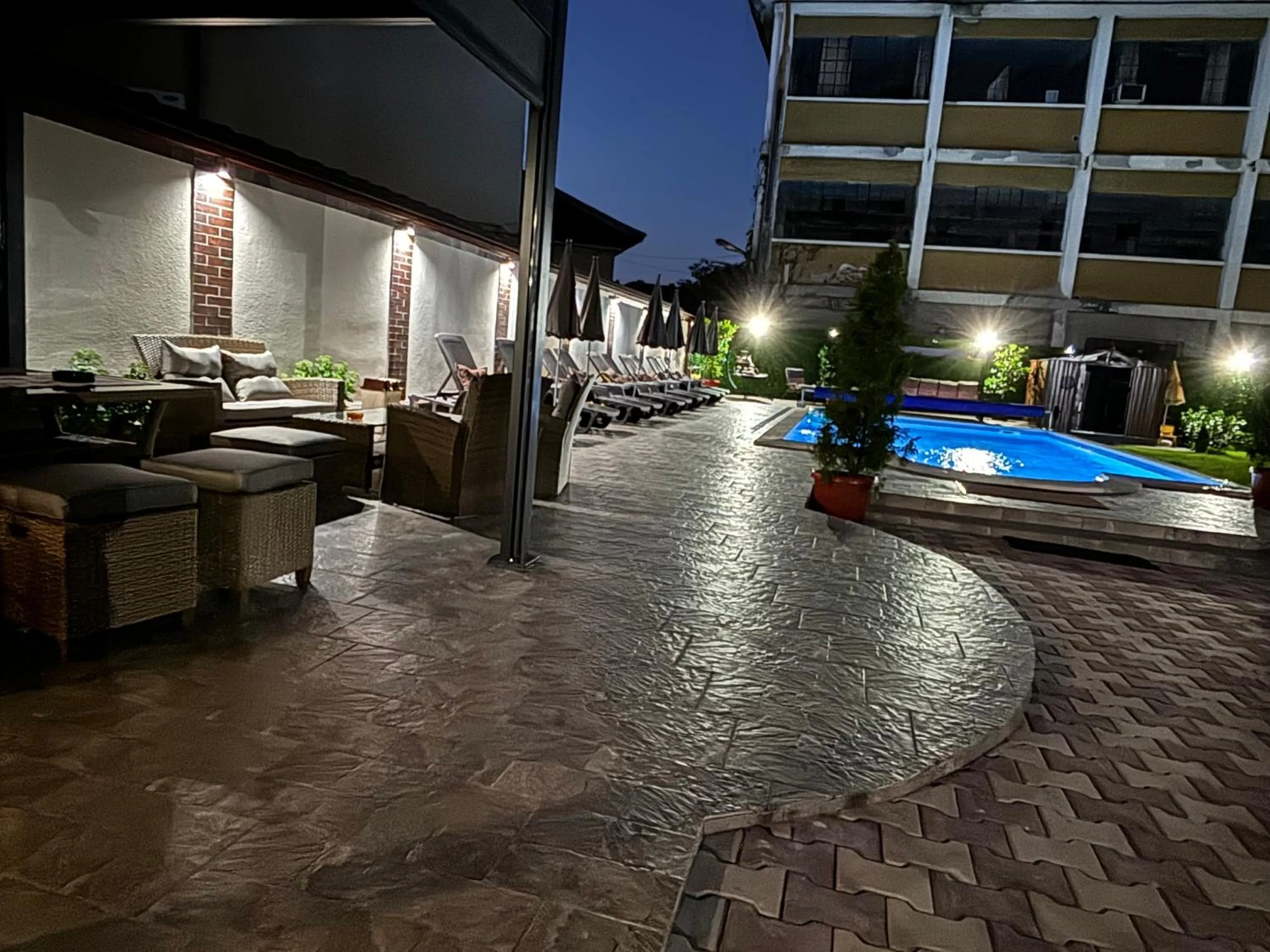 Hotel Rai