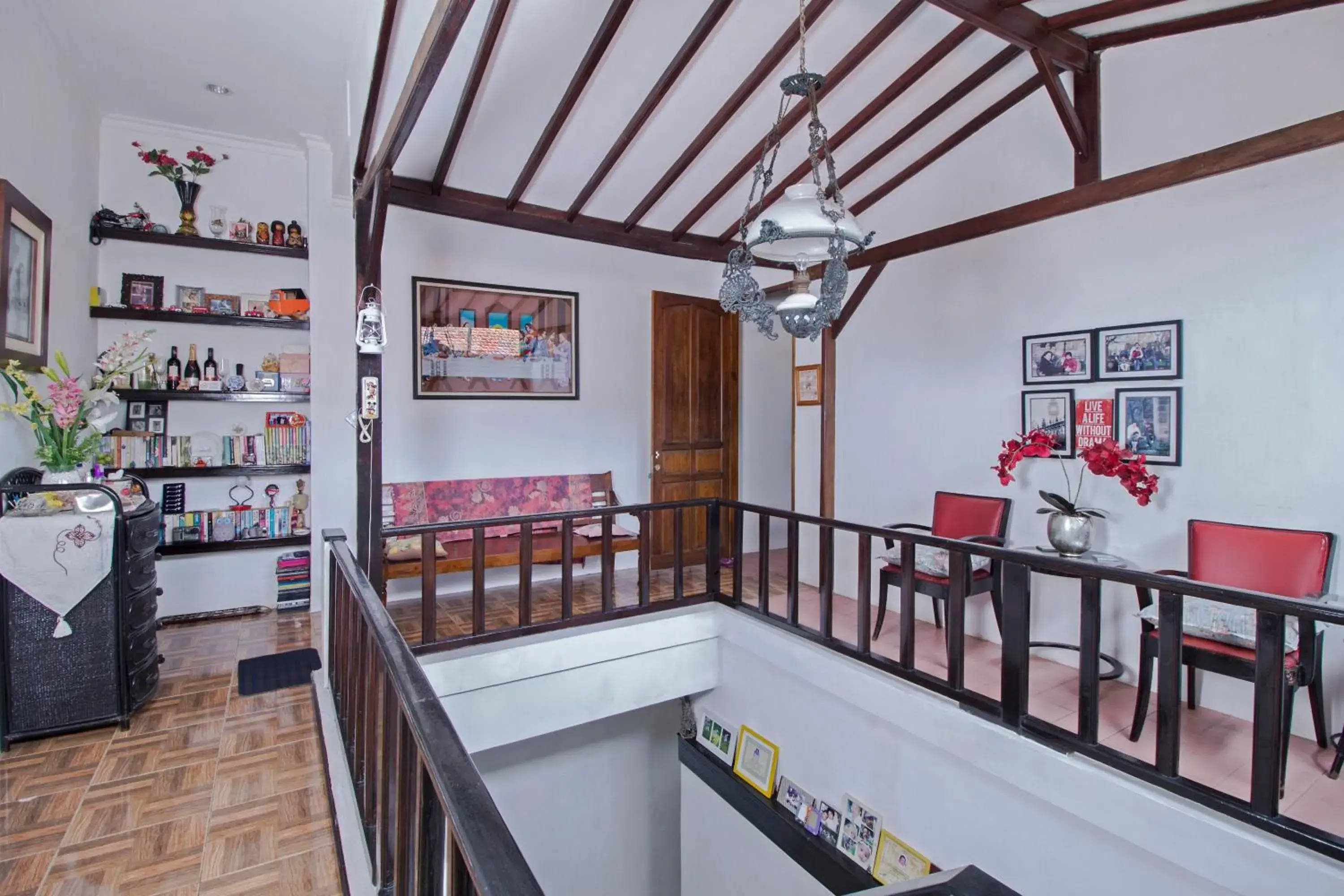 Area and facilities in RedDoorz @ Radio Dalam Area and facilities in RedDoorz @ Radio Dalam