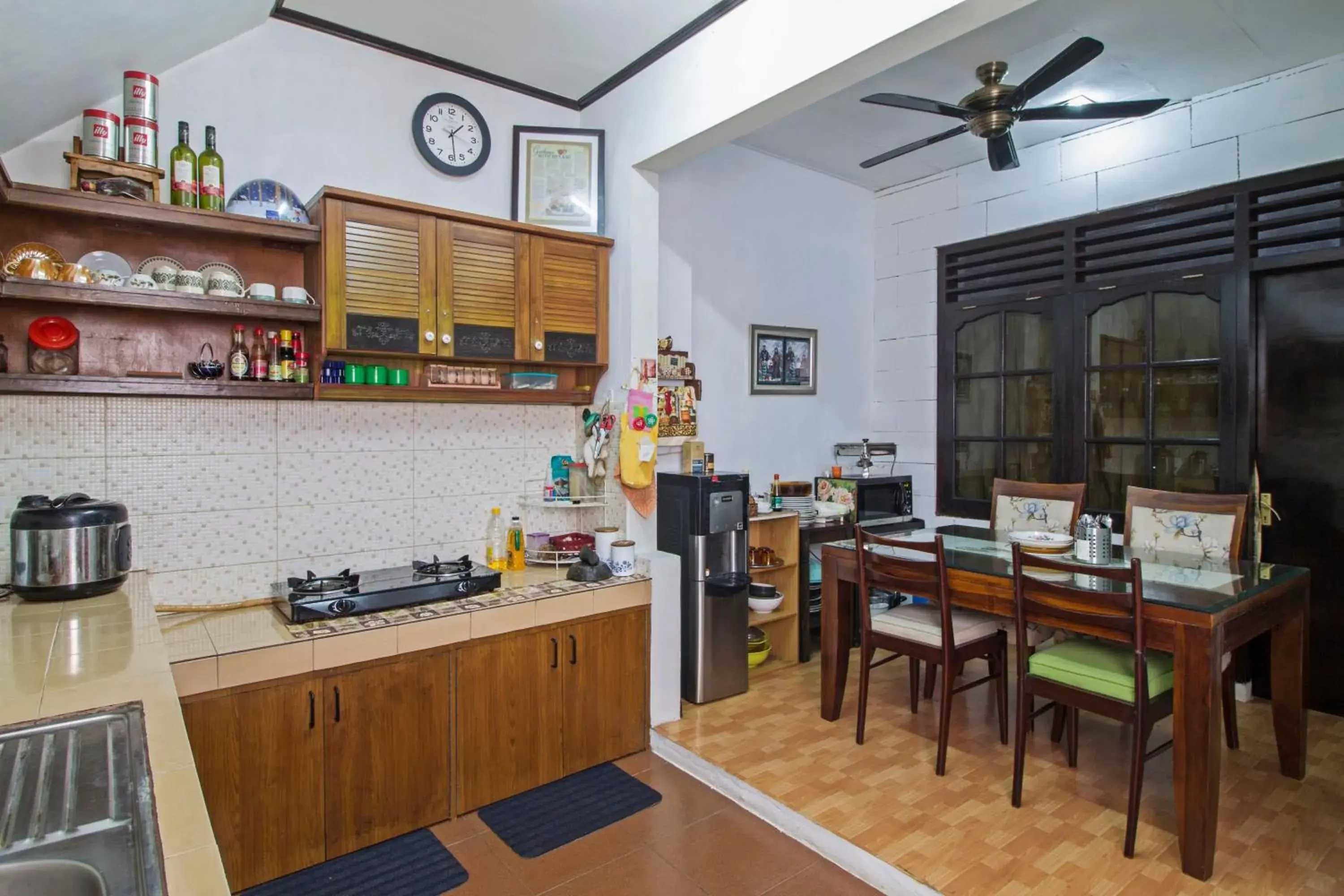 Property building in RedDoorz @ Radio Dalam Property building in RedDoorz @ Radio Dalam