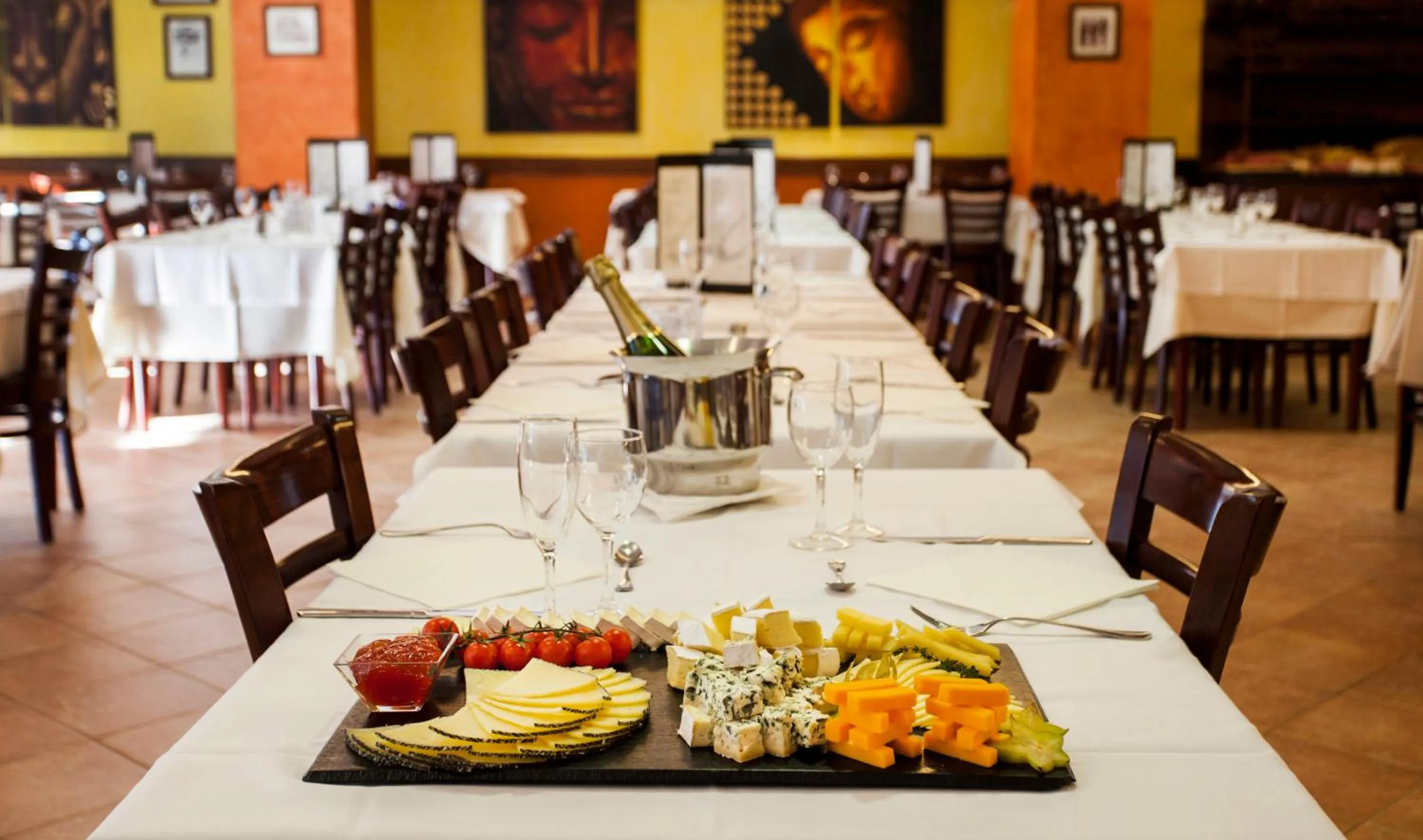 Restaurant/places to eat in Hotel Himàlaia Soldeu by Nexta