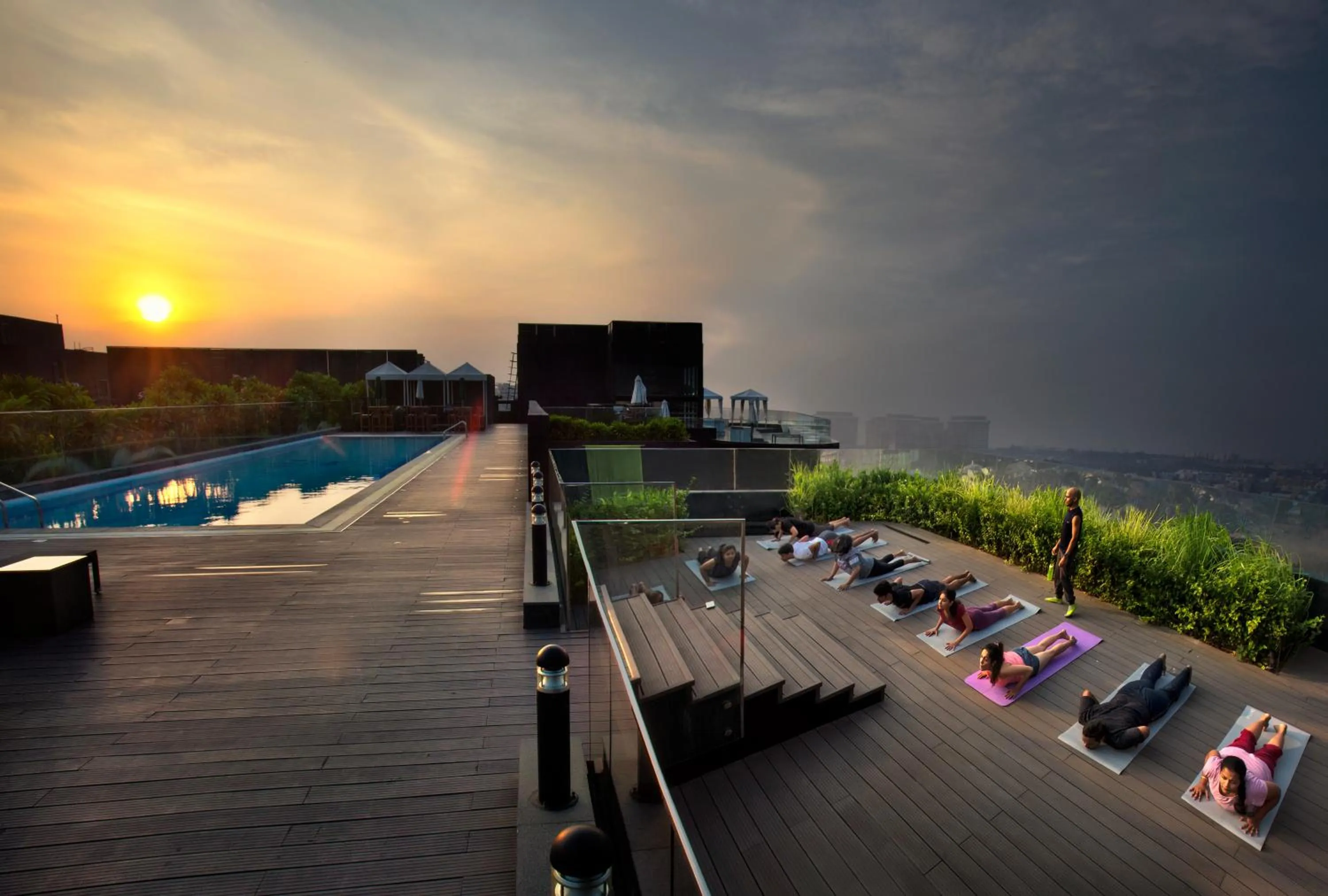 Balcony/Terrace in The Waverly Hotel & Residences