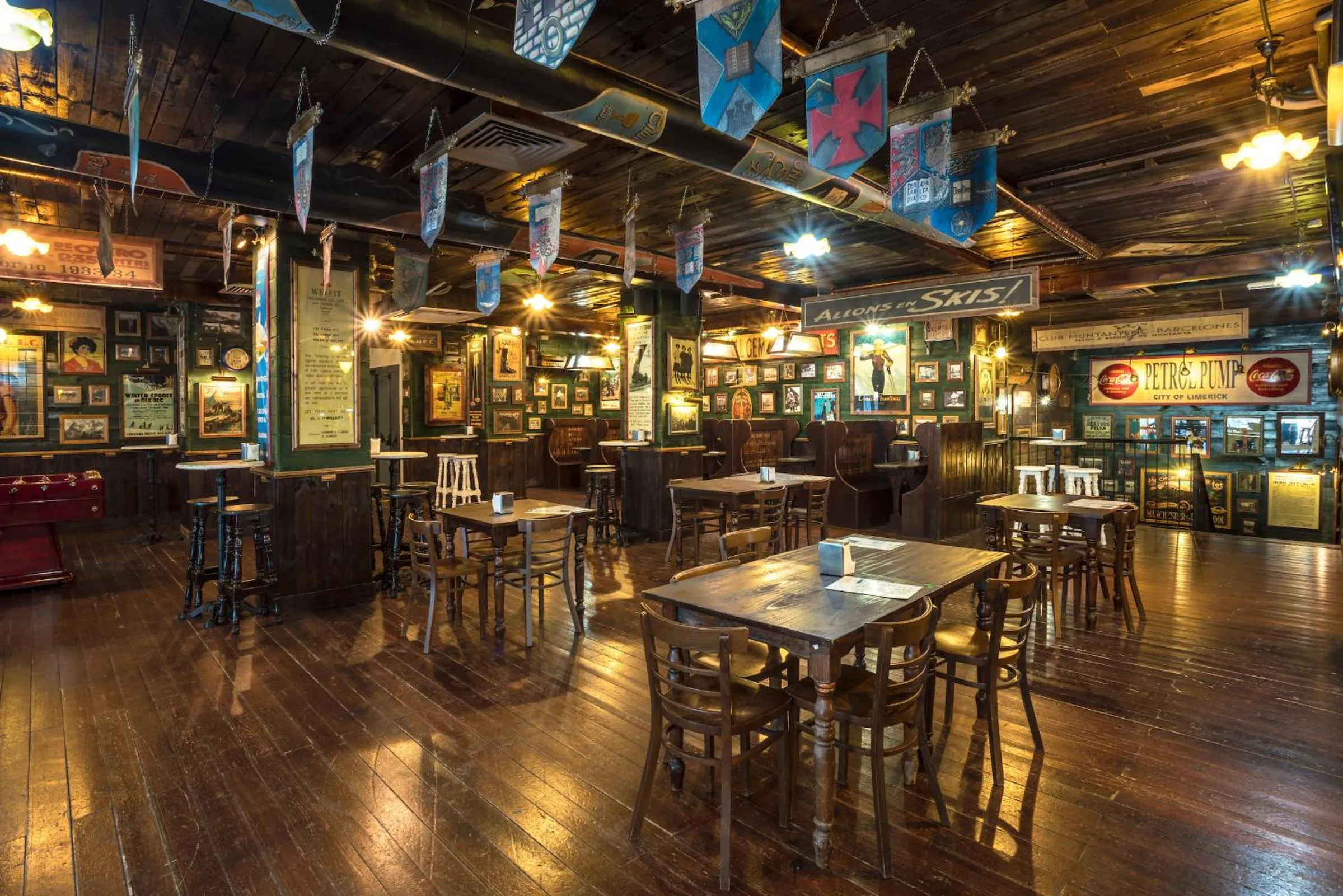 Nightclub / DJ in Hotel Roc Meler