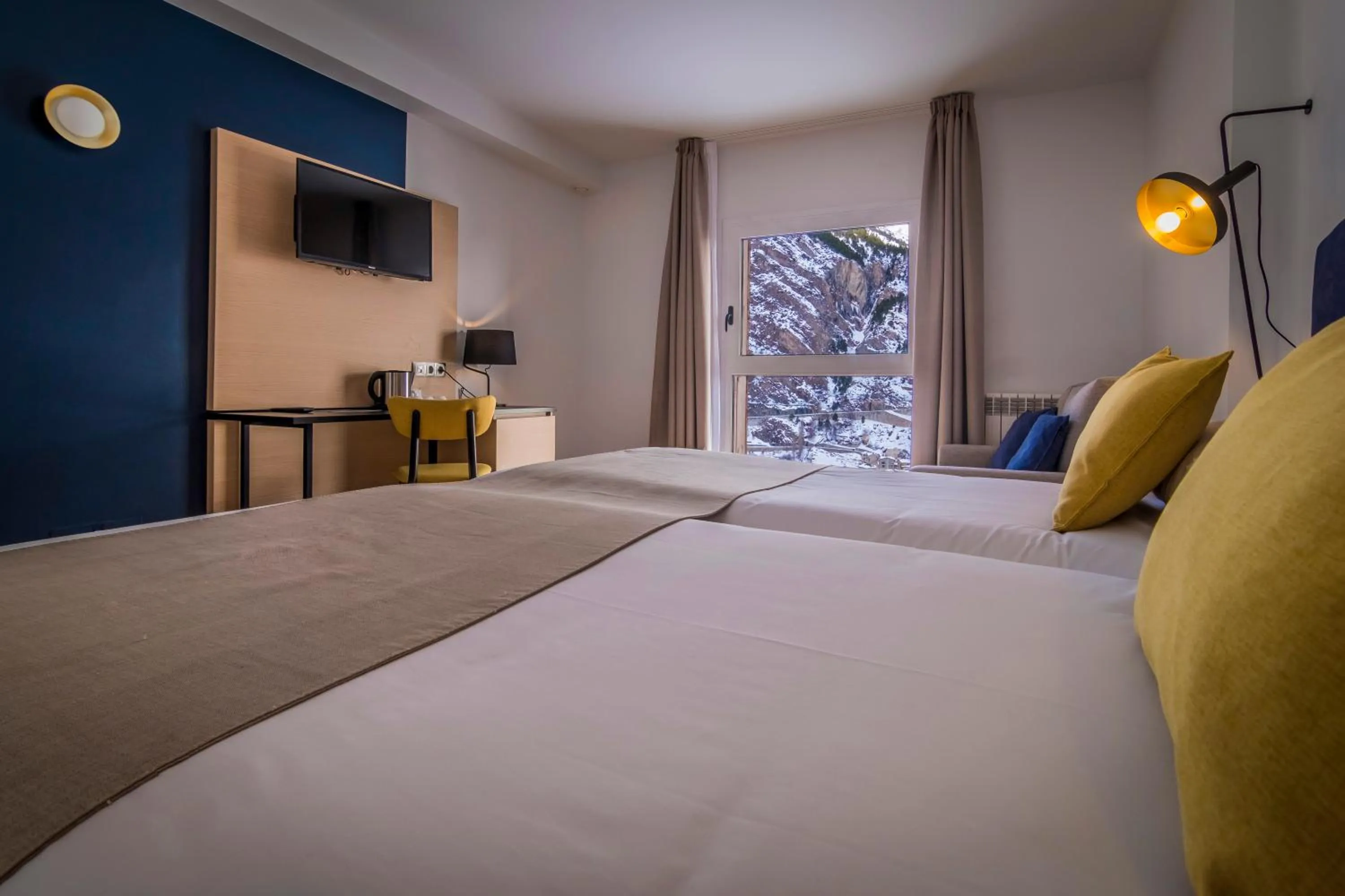 Mountain view, Bed in Hotel Roc Meler