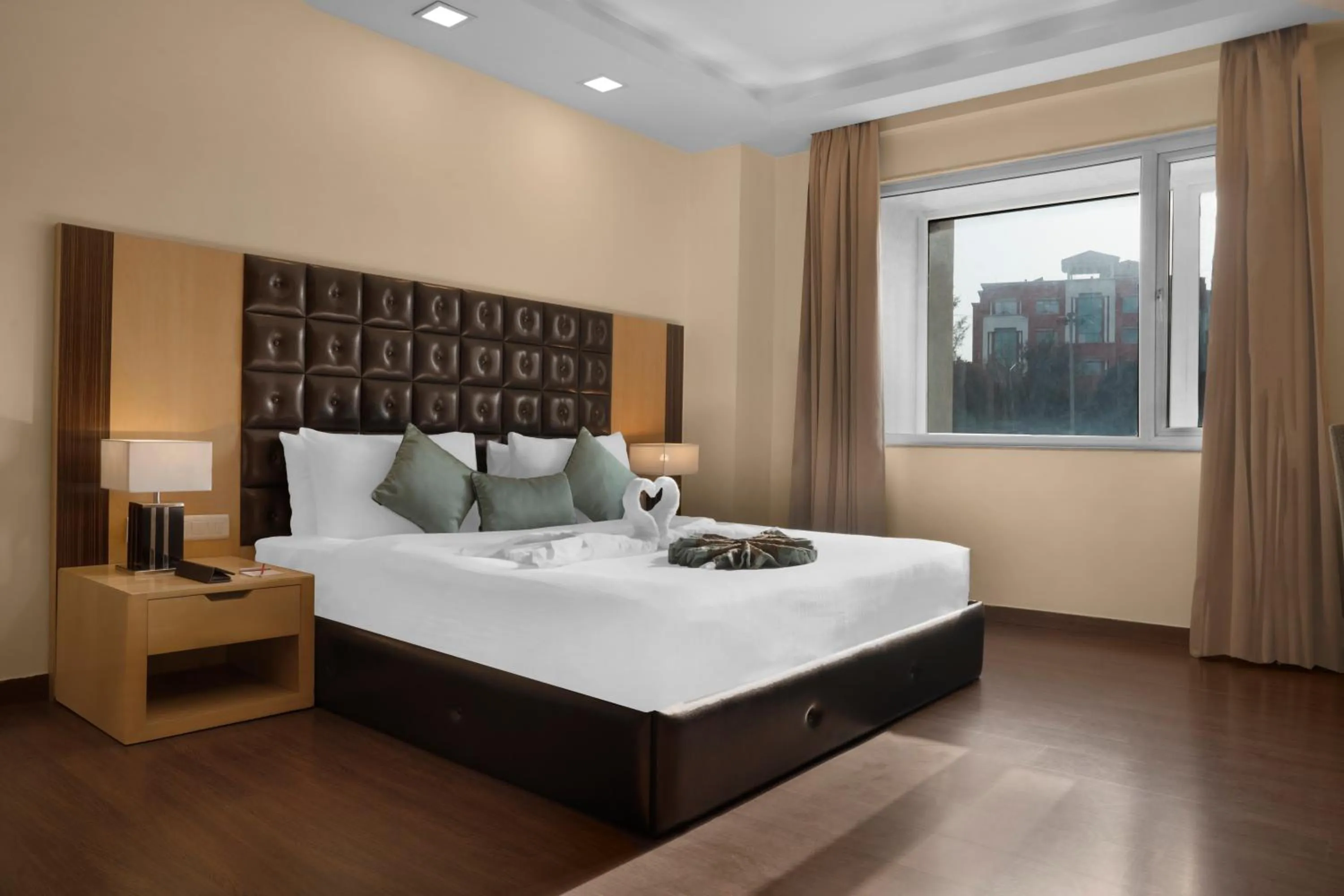 Bed in Grand Plaza Lords Inn Jammu