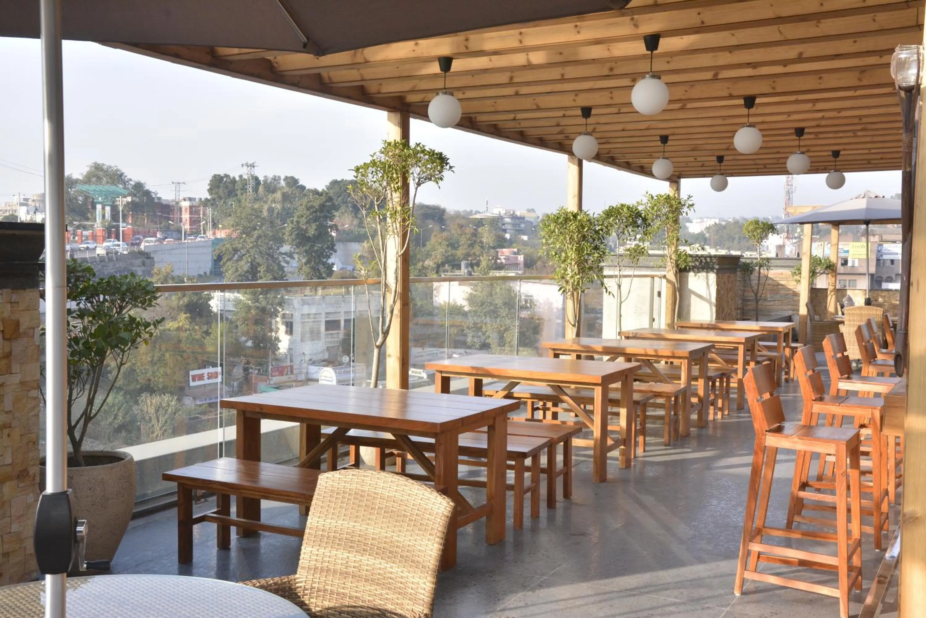Restaurant/places to eat in Grand Plaza Lords Inn Jammu