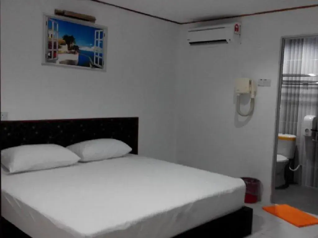 Deluxe King Room in Pangkor Home Sea Village Deluxe King Room in Pangkor Home Sea Village