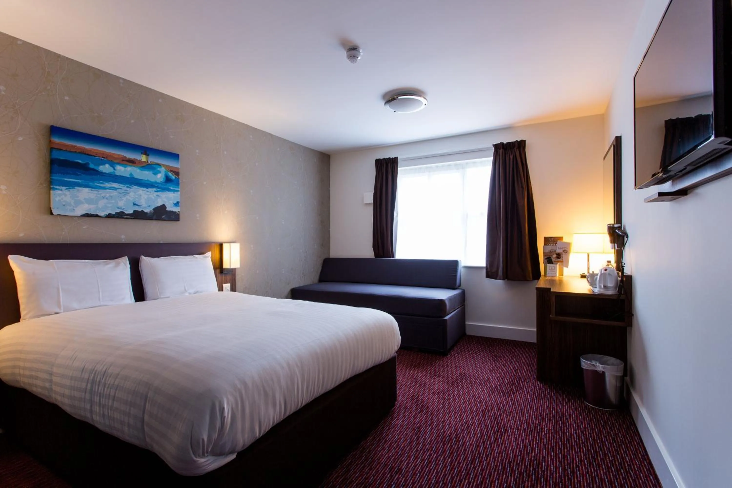 Bedroom, Bed in Sessile Oak, Llanelli by Marston's Inns