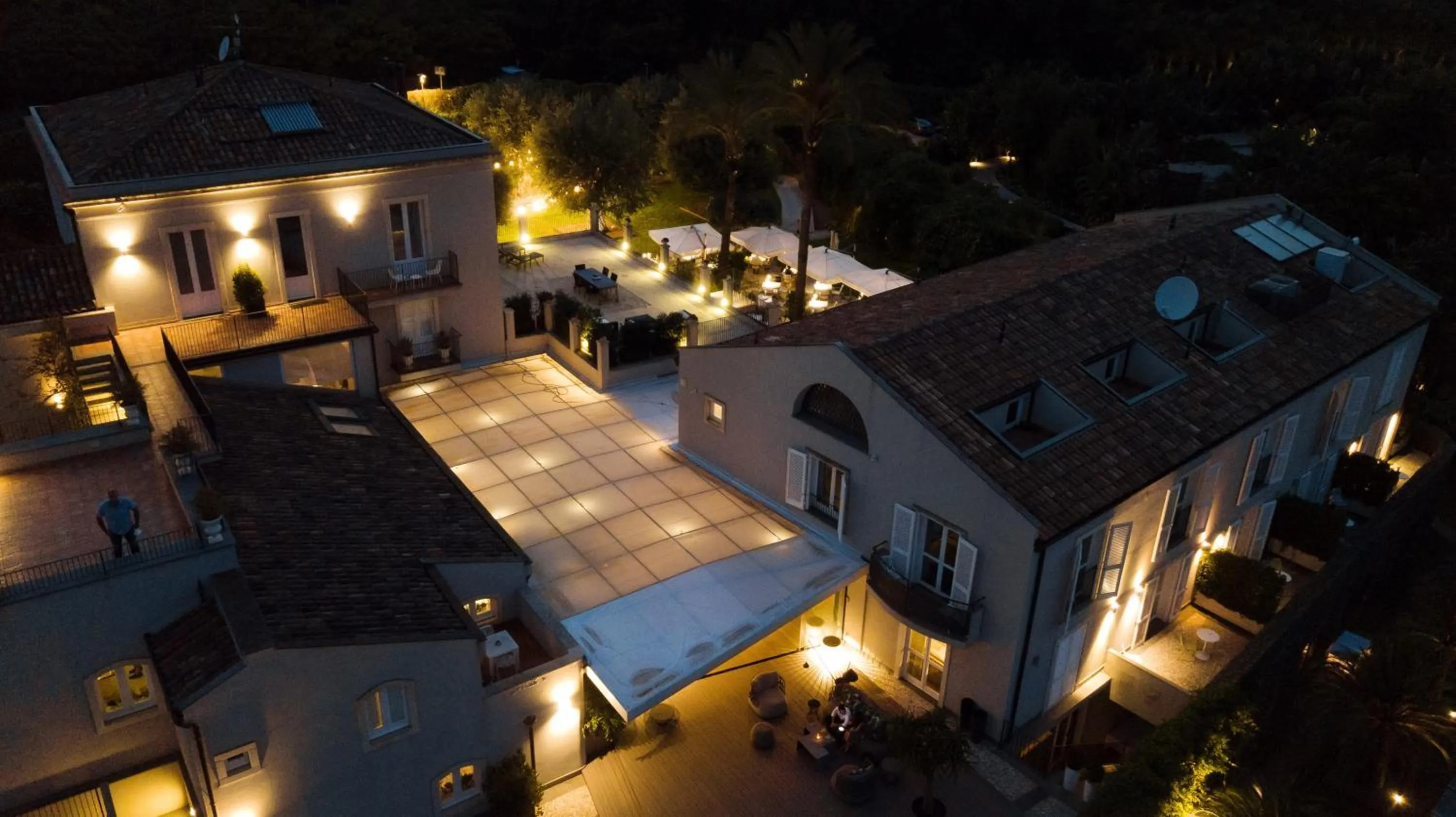 Donna Carmela Resort & Lodges