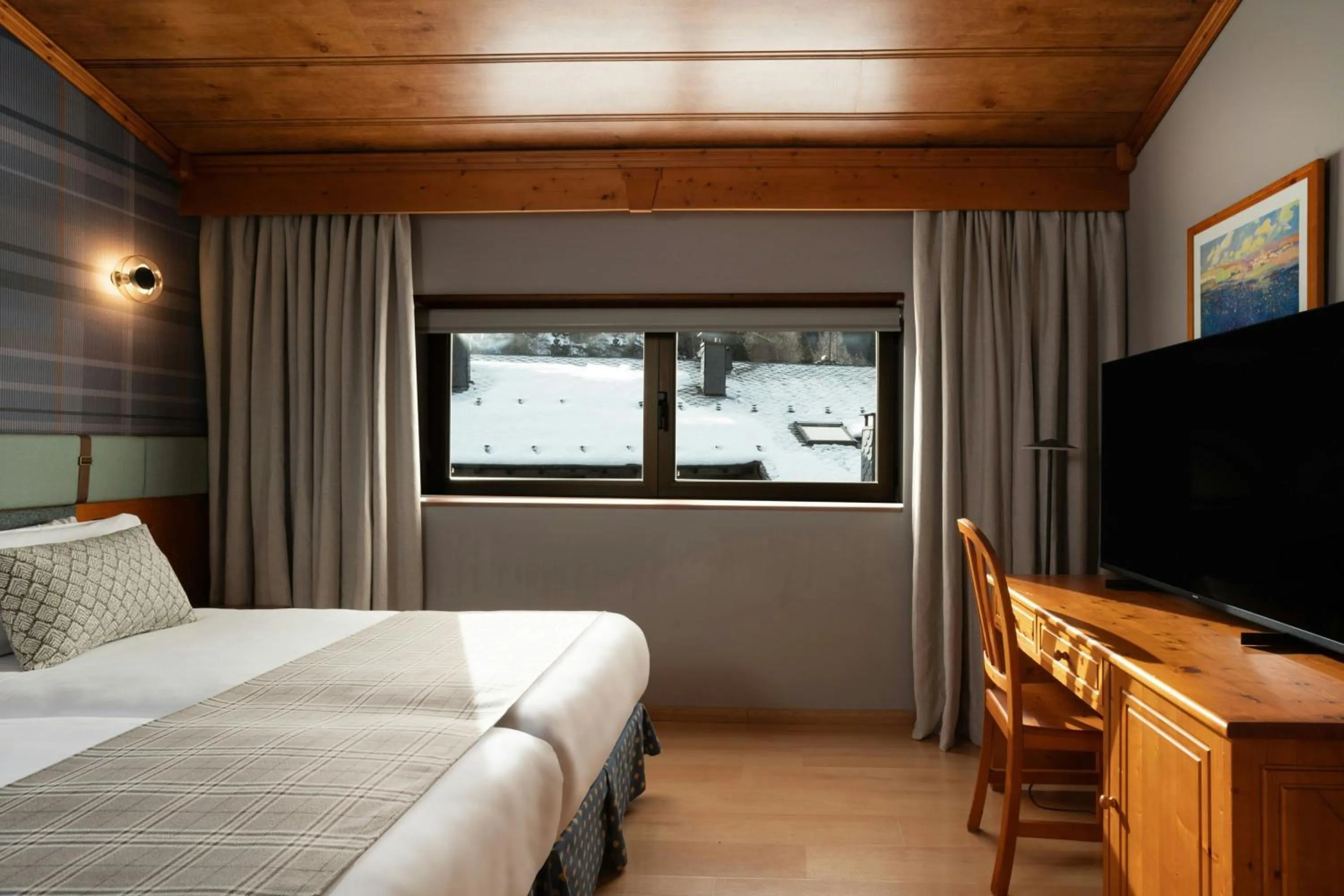 Photo of the whole room, Bed in Hotel Euroski Mountain Resort & Spa