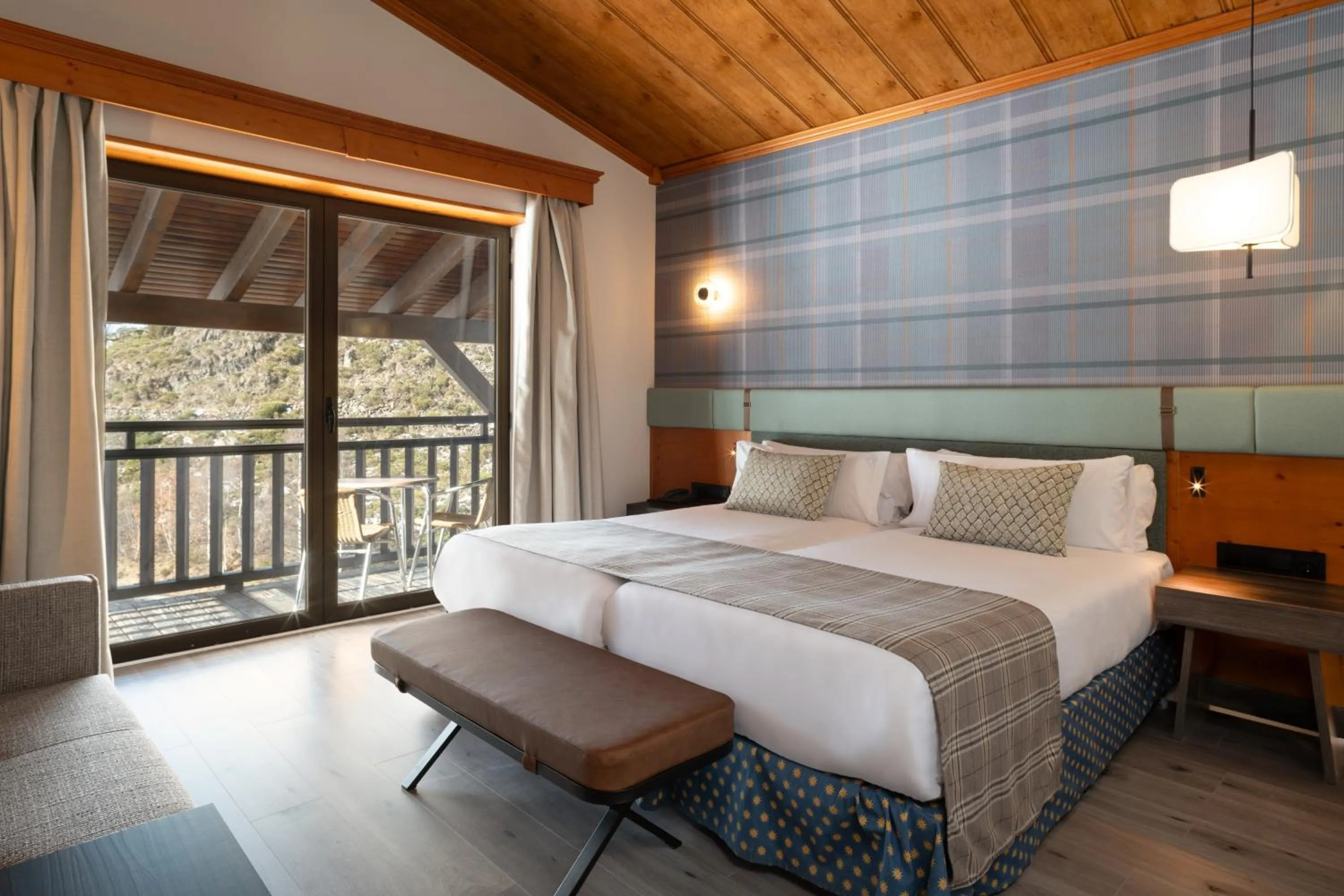 Bed in Hotel Euroski Mountain Resort & Spa