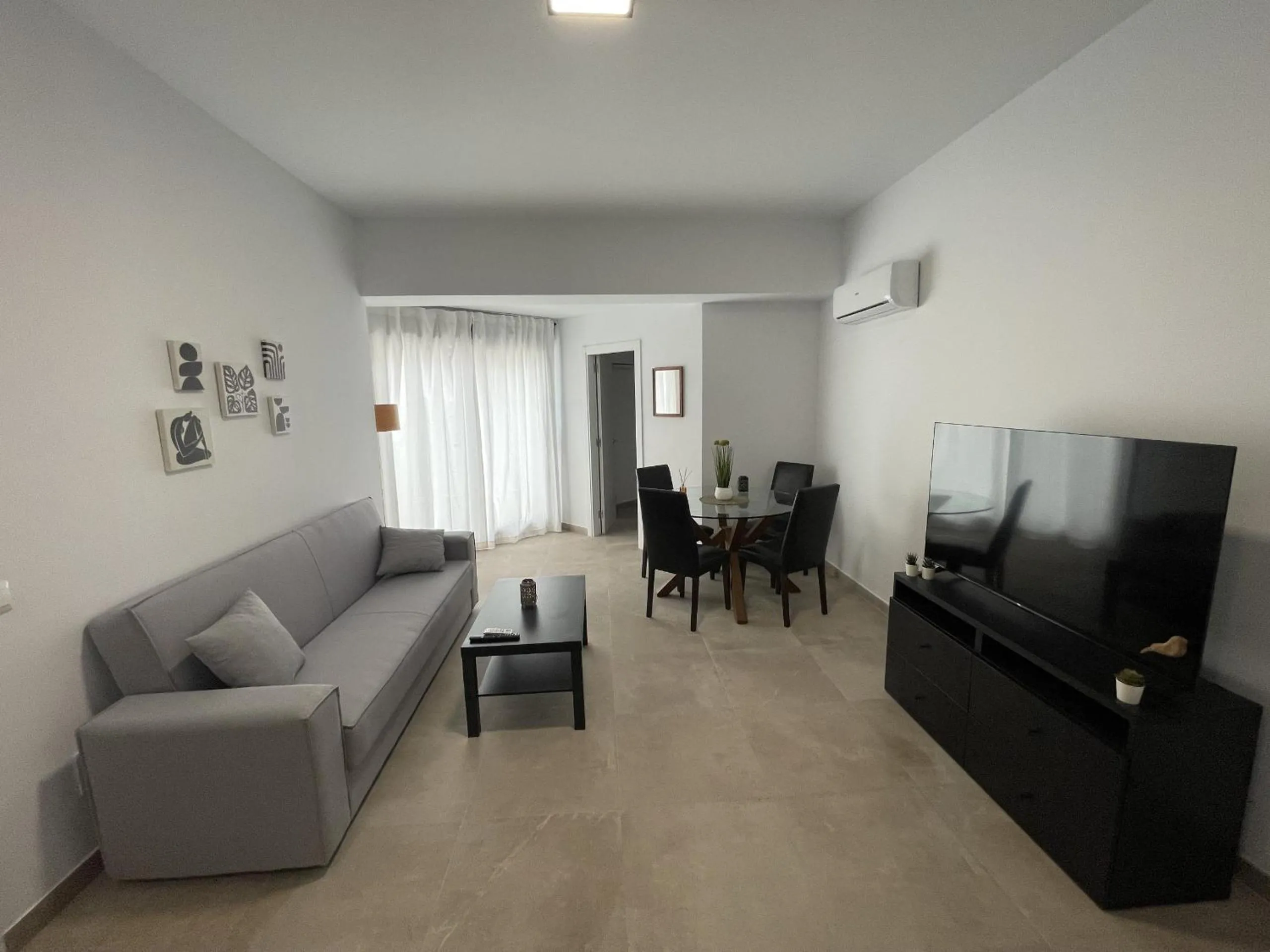 Two-Bedroom Apartment with Terrace in Apartamentos & SPA Torres de San Juan