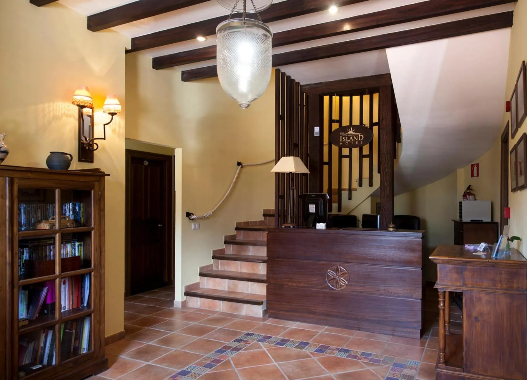 Lobby or reception in Hotel The Island