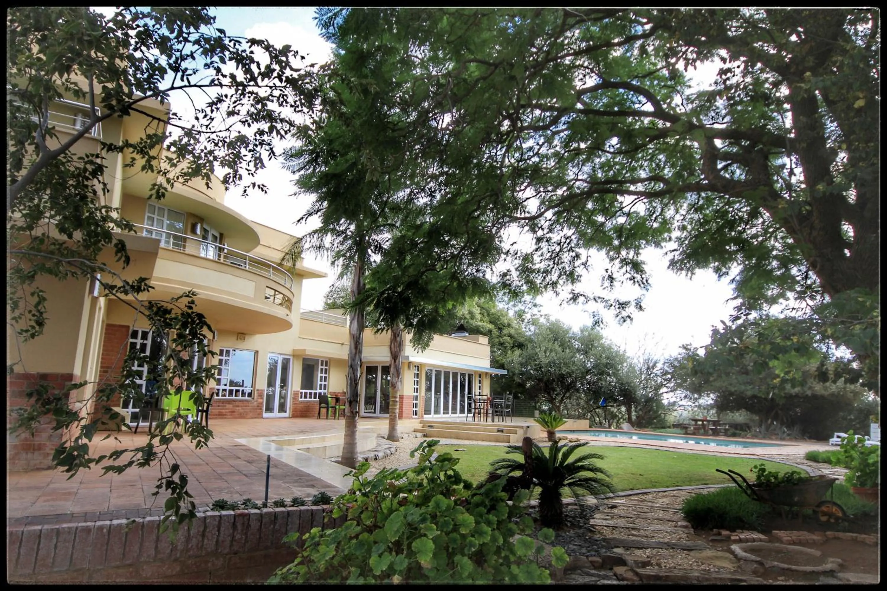 Garden in Impa-Lala Country Estate