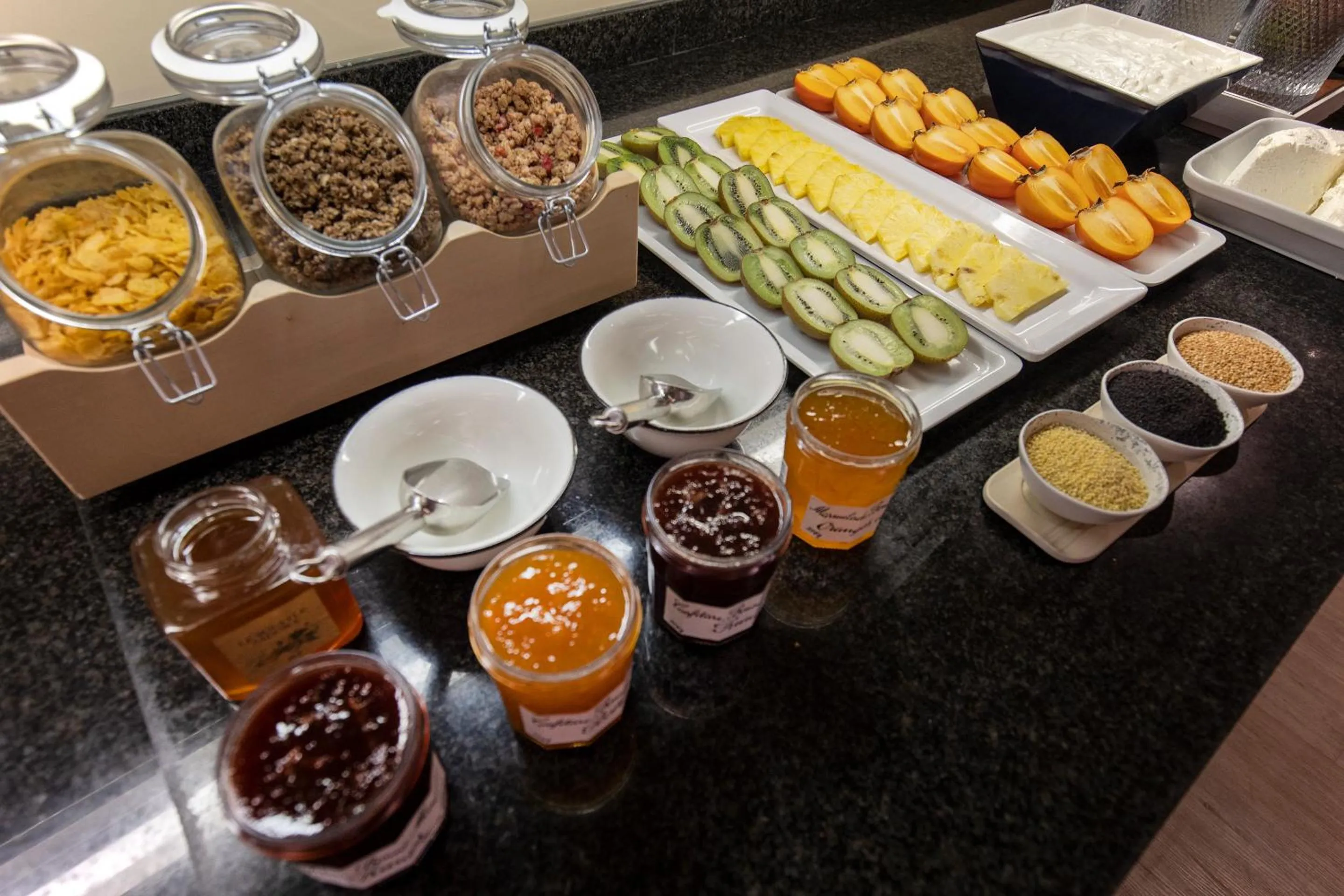 Buffet breakfast in Hotel Màgic Pas by Nexta