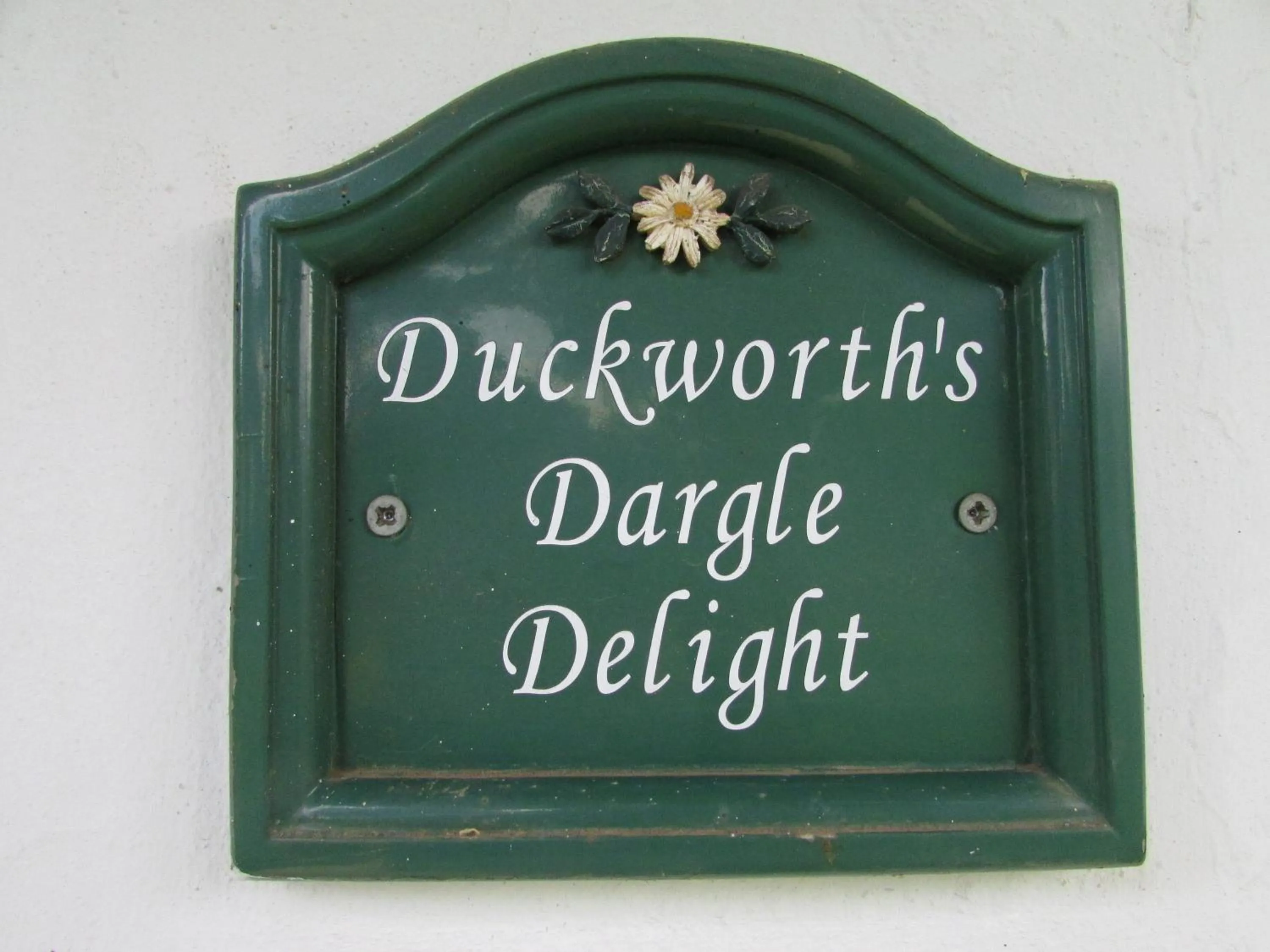 Logo/Certificate/Sign in Absolute Leisure Cottages