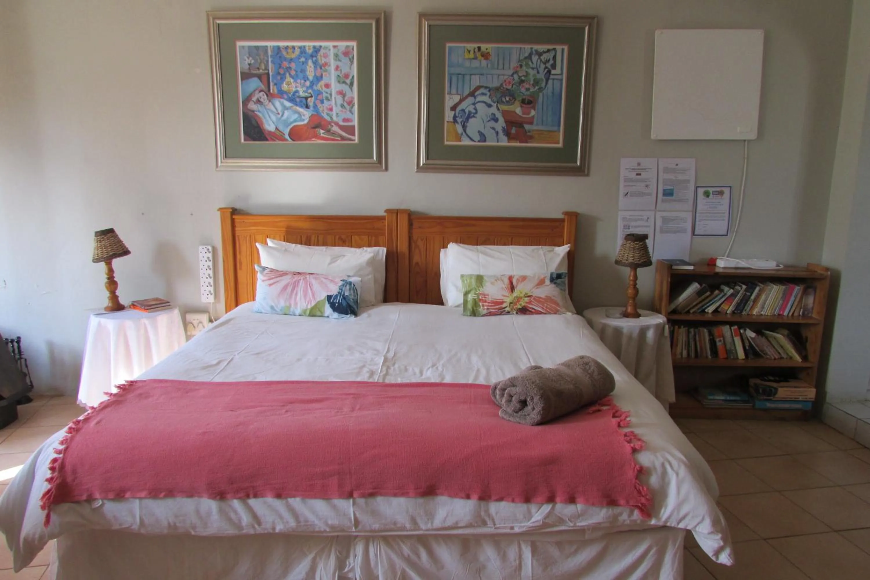 Bed in Absolute Leisure Cottages