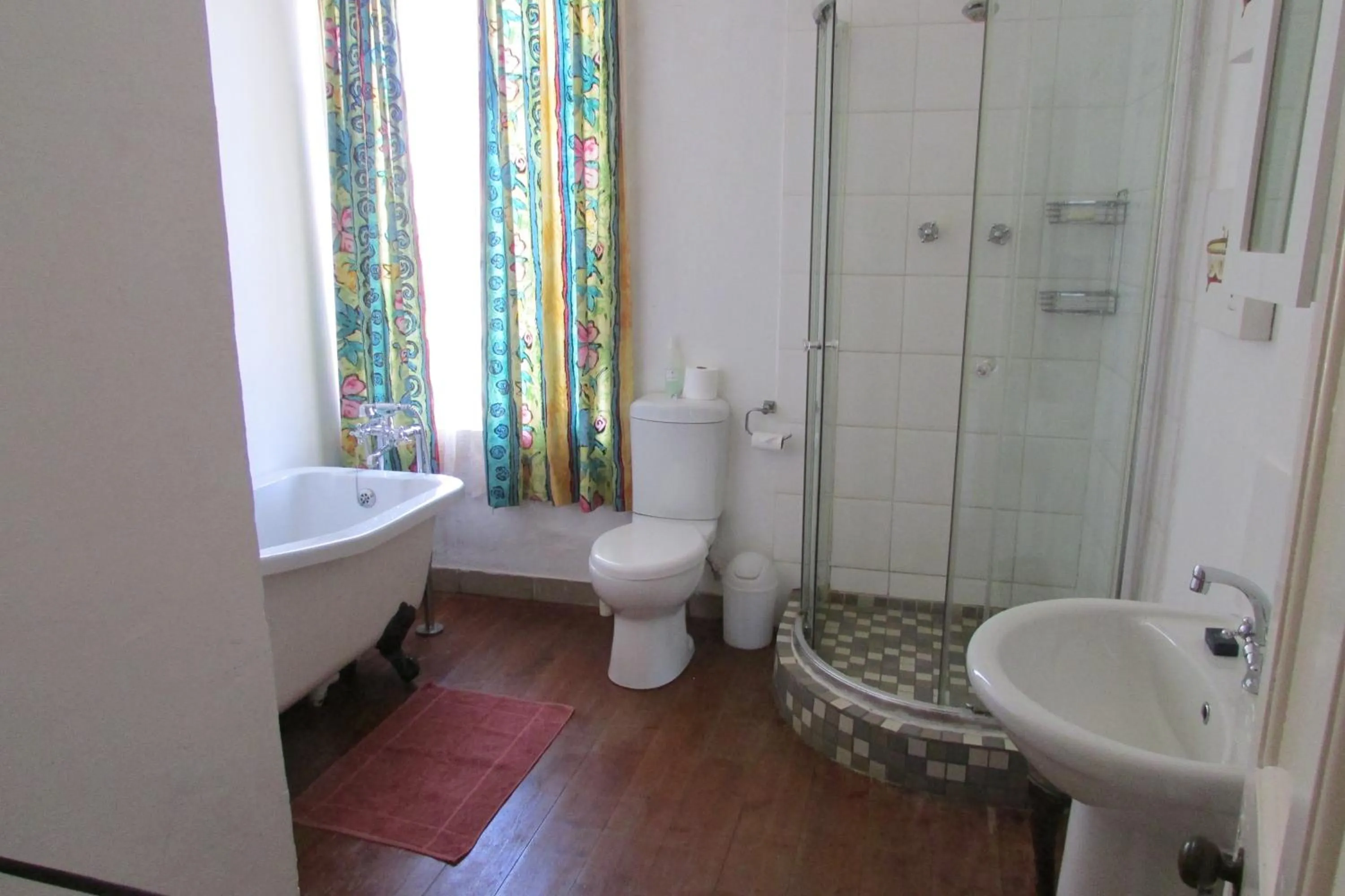 Toilet in Absolute Leisure Cottages