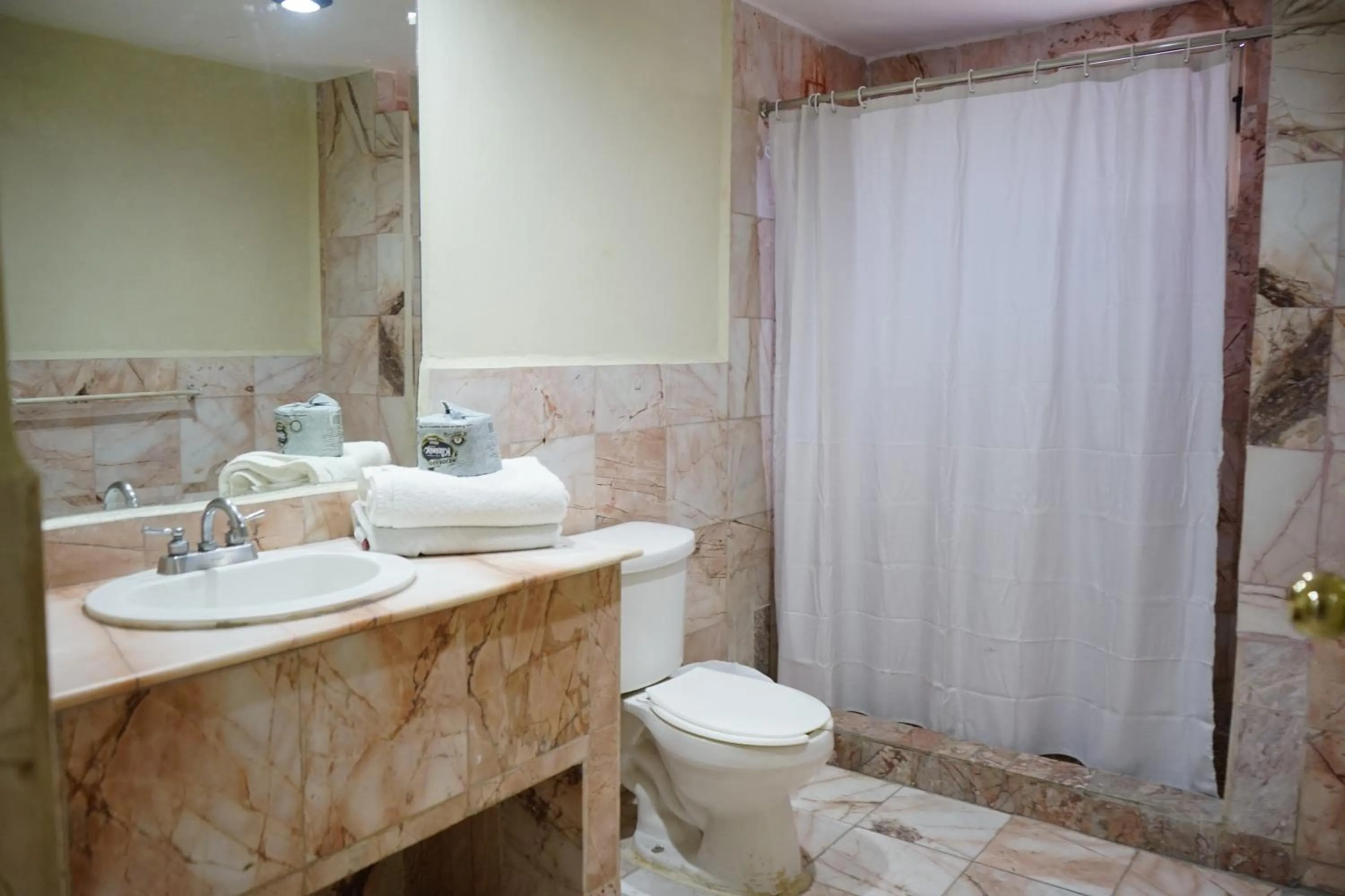 Hotel Posada del Sol Inn