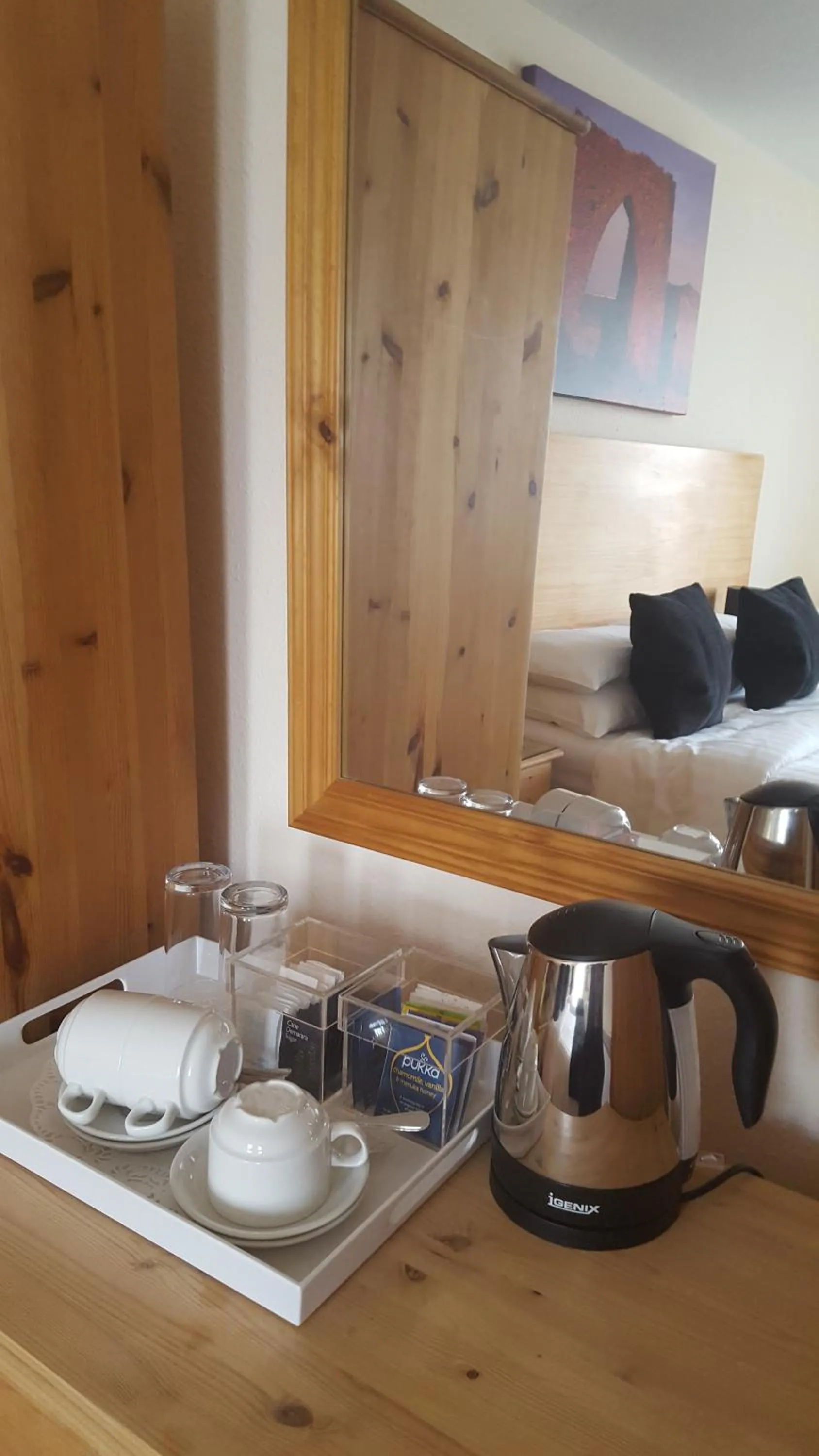 Coffee/tea facilities in Franklyn Guesthouse