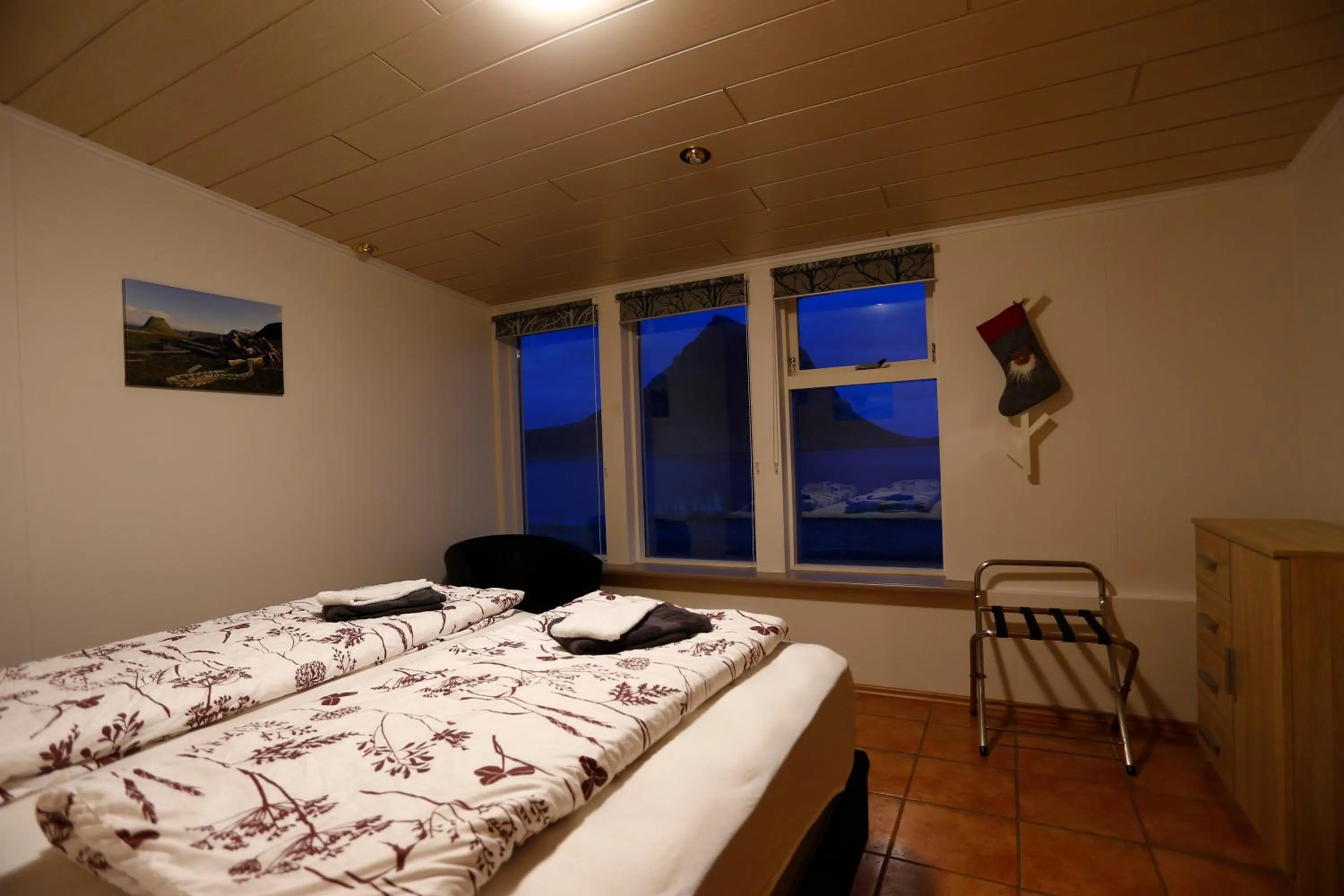 Bedroom, Bed in Hellnafell