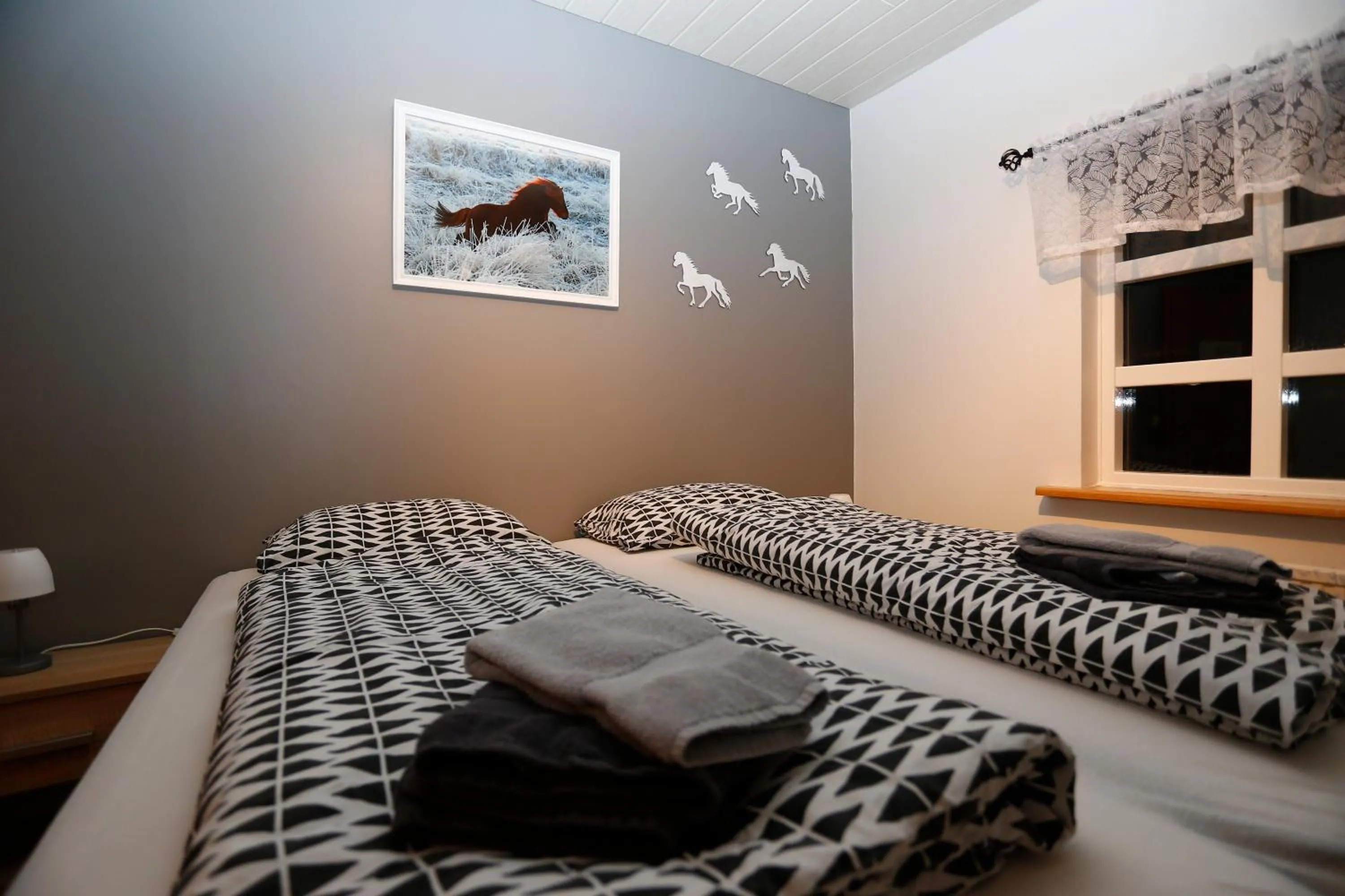 Bedroom, Bed in Hellnafell