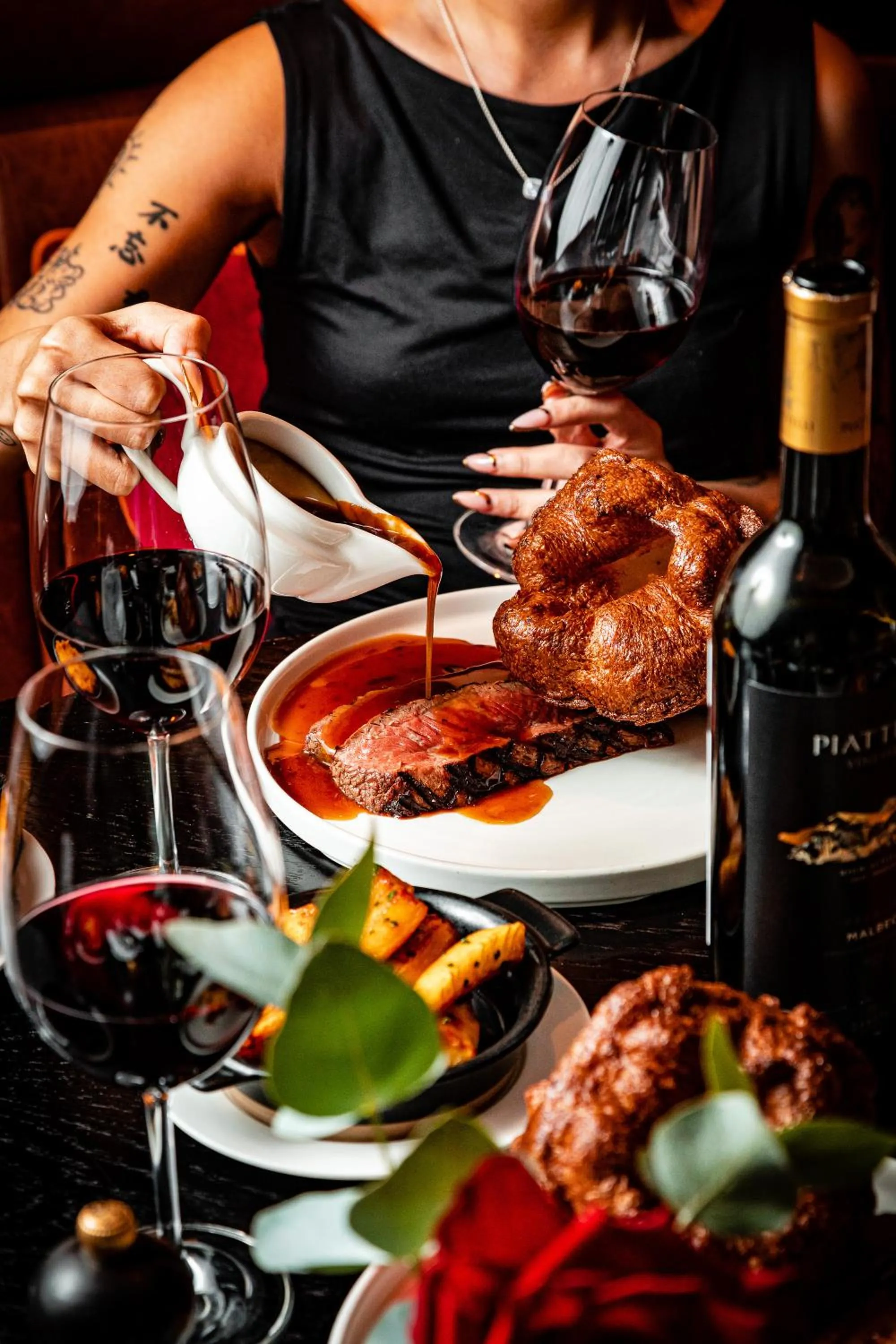 Food and drinks in Dakota Glasgow