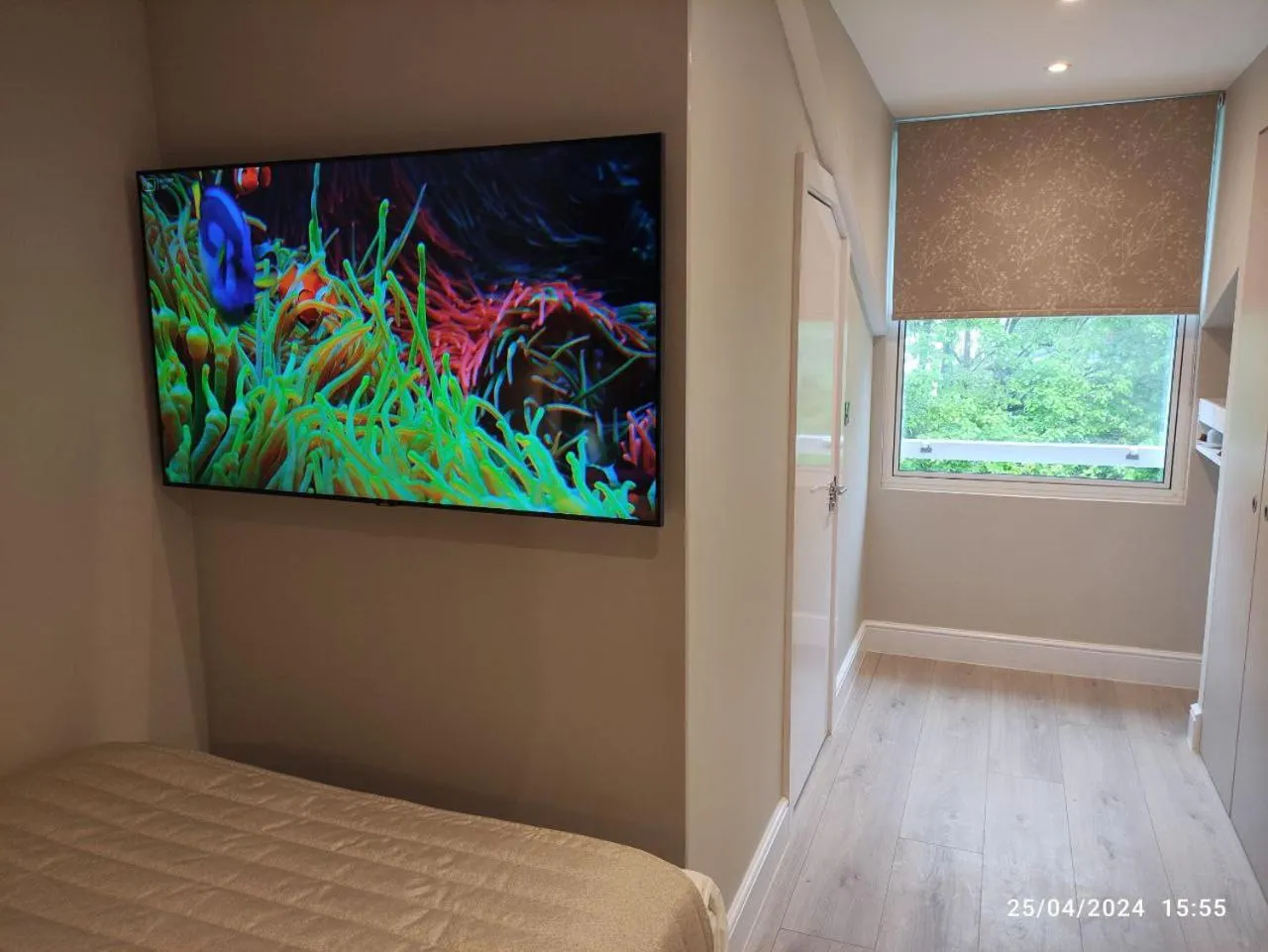 TV and multimedia, Bed in NOX Kensington