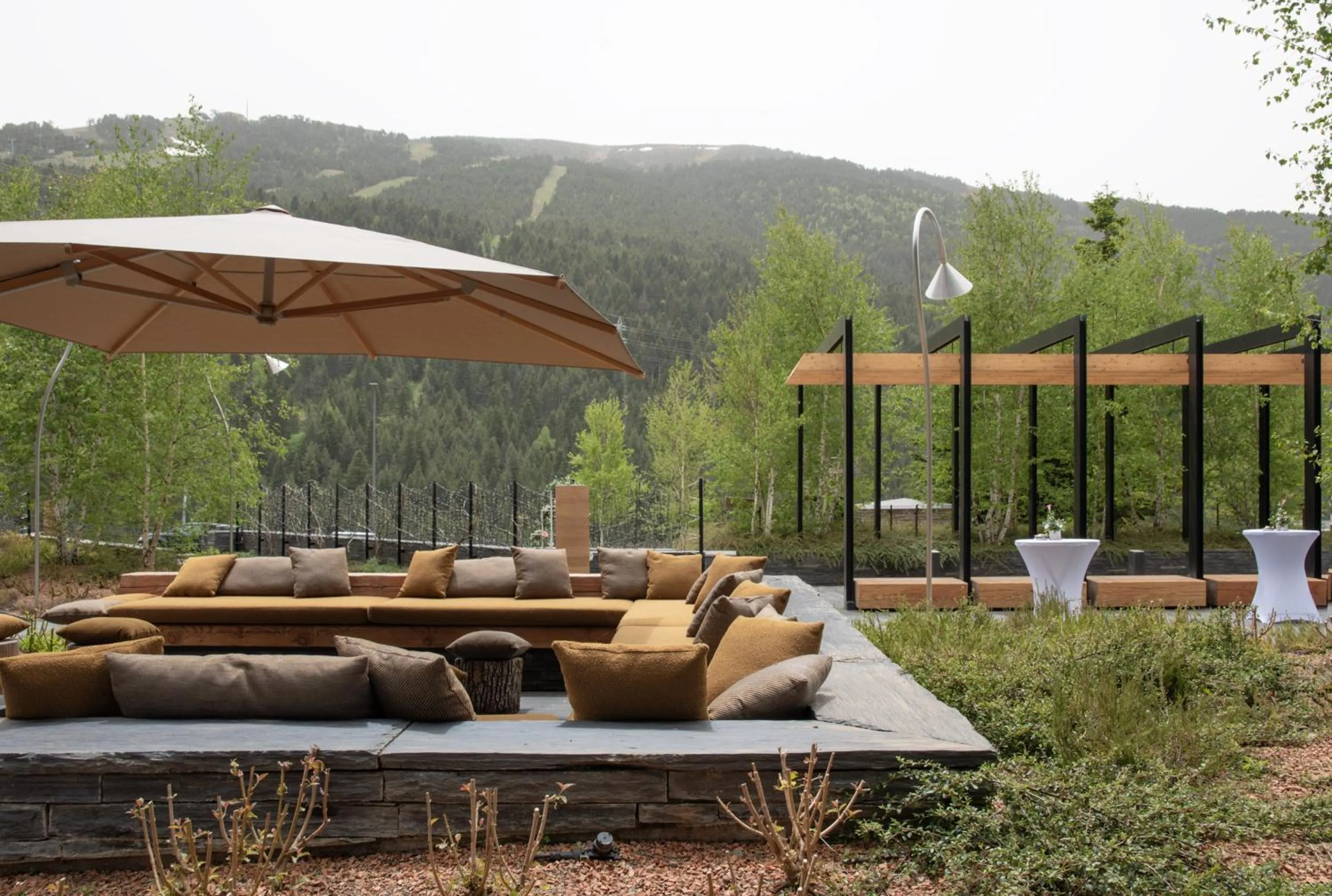 Garden in Park Piolets MountainHotel & Spa