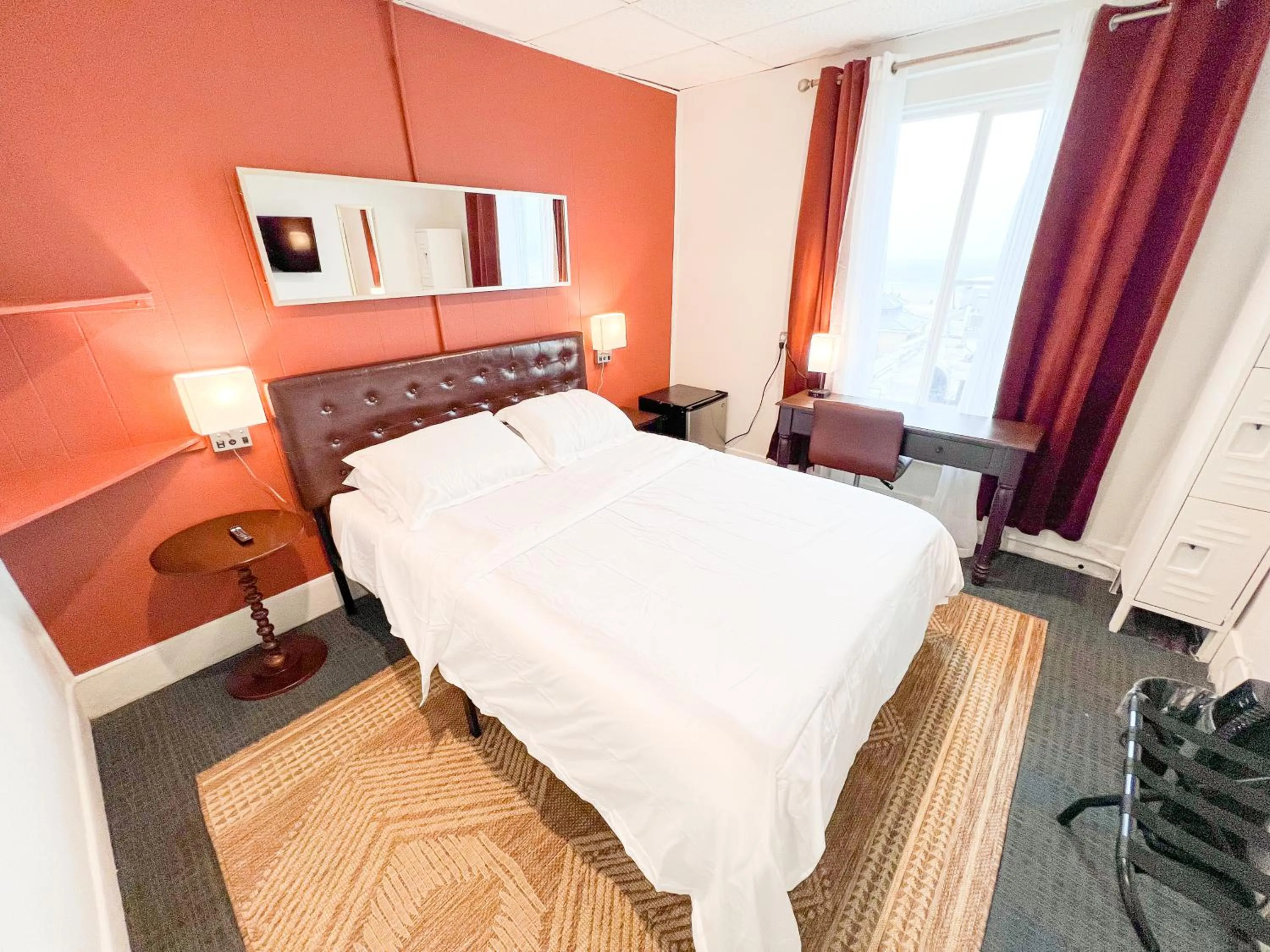 Bedroom in ITH Hermosa Beach Surf Hostel LAX