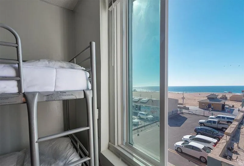 Sea view in ITH Hermosa Beach Surf Hostel LAX