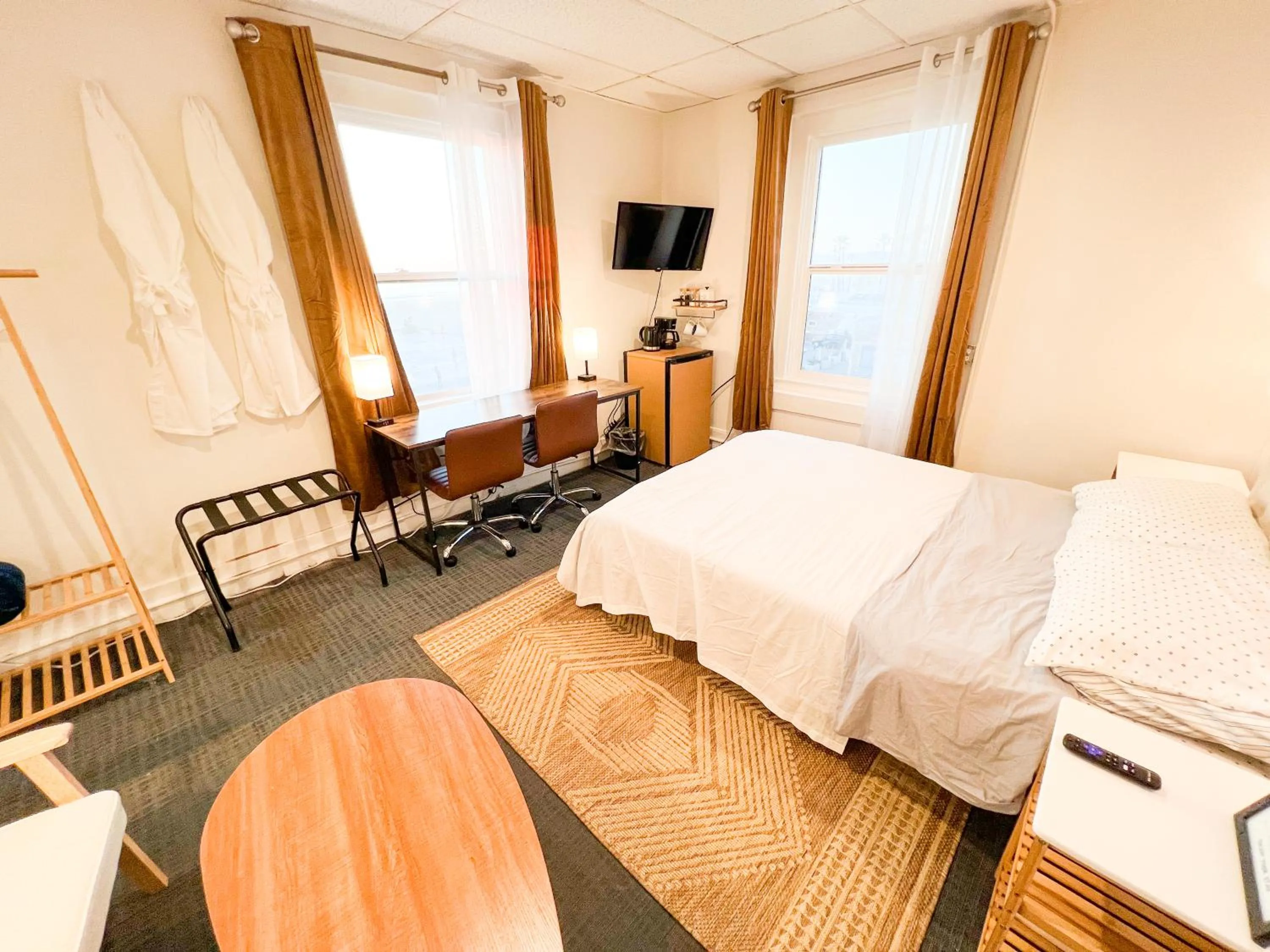 Bedroom in ITH Hermosa Beach Surf Hostel LAX