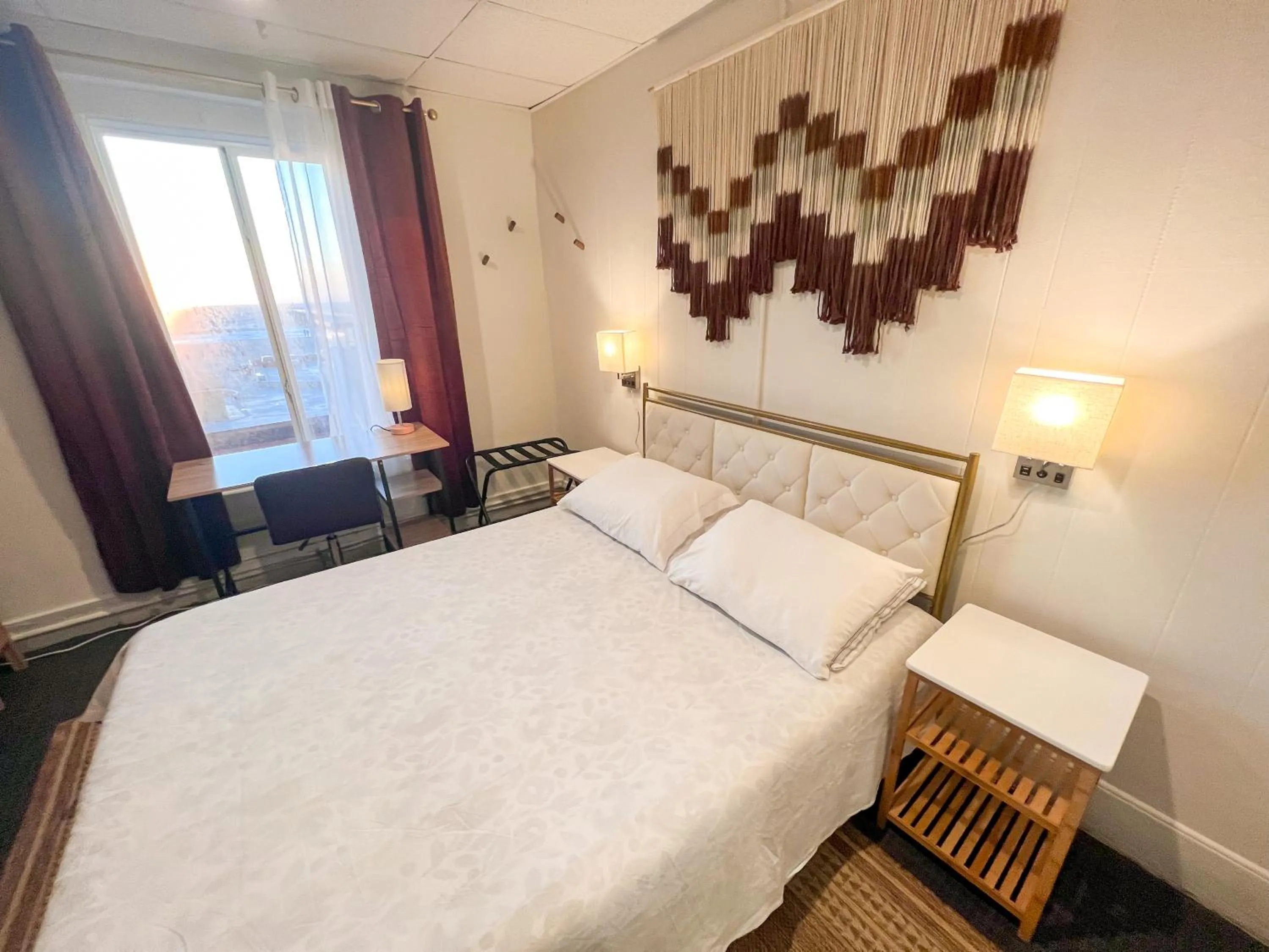 Bed in ITH Hermosa Beach Surf Hostel LAX