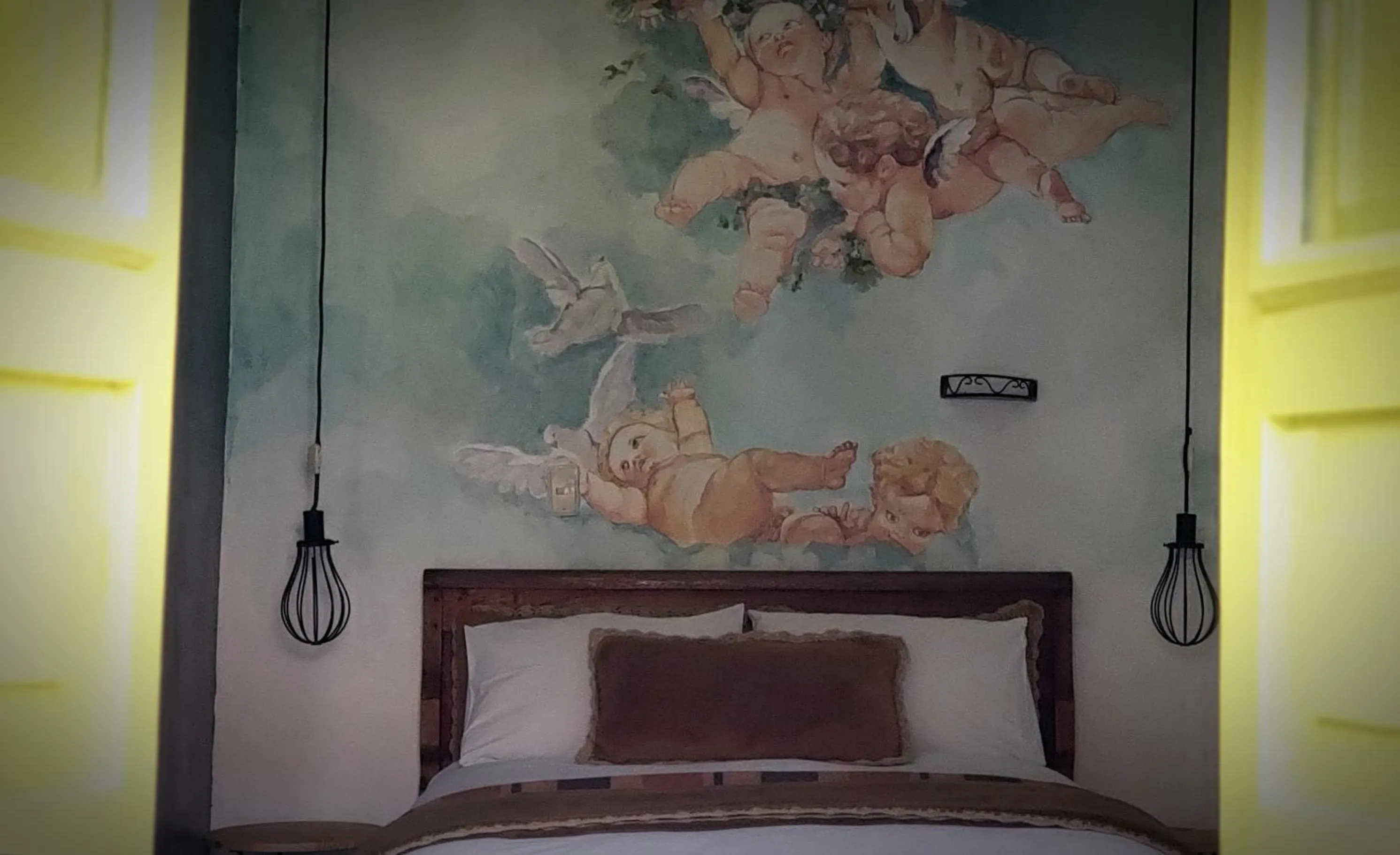 Bedroom, Bed in Niños Hotel Meloc