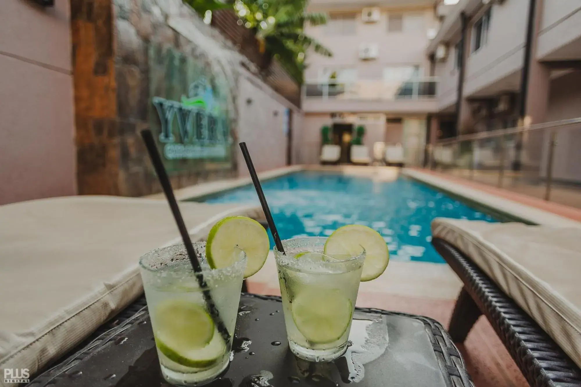 Food and drinks in Hotel Yvera Cataratas Food and drinks in Hotel Yvera Cataratas