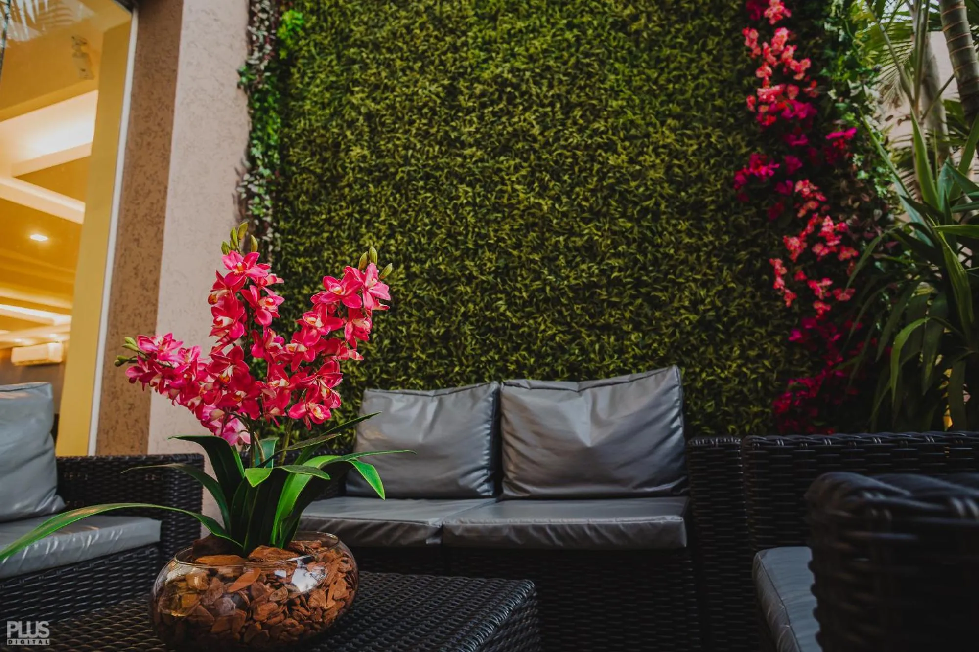 Garden in Hotel Yvera Cataratas