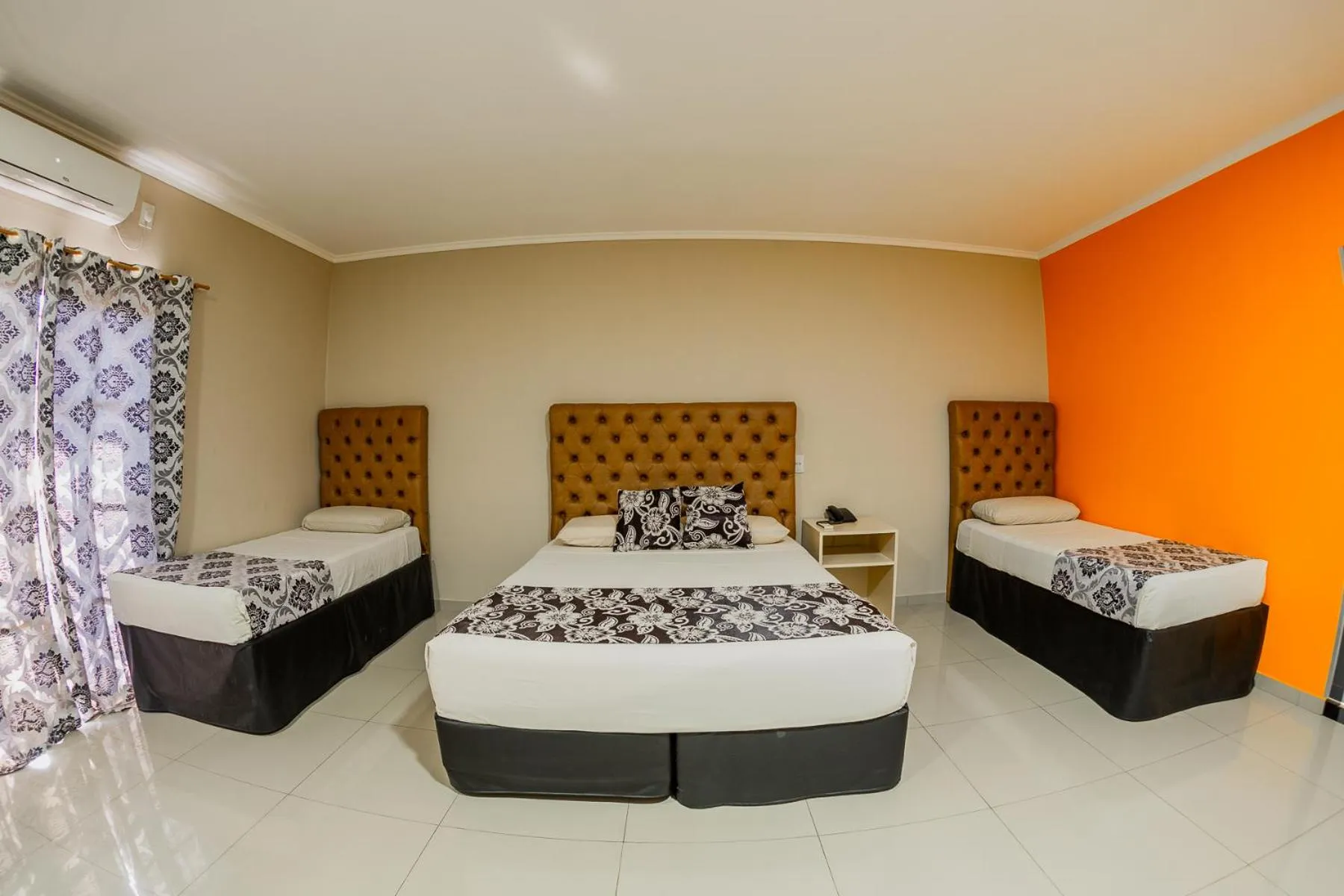 Bed in Hotel Yvera Cataratas