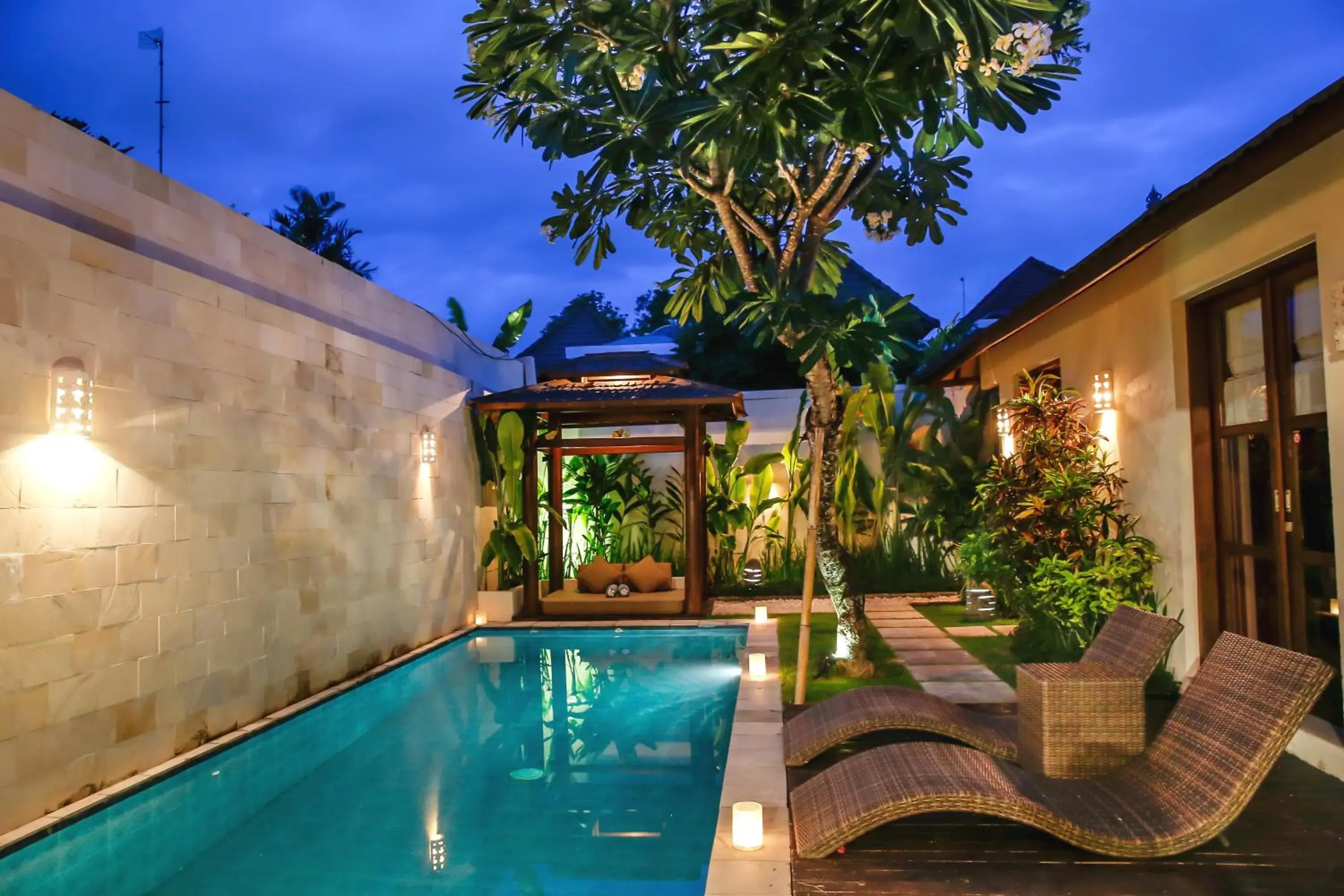 Patio, Swimming Pool in Samana Villas