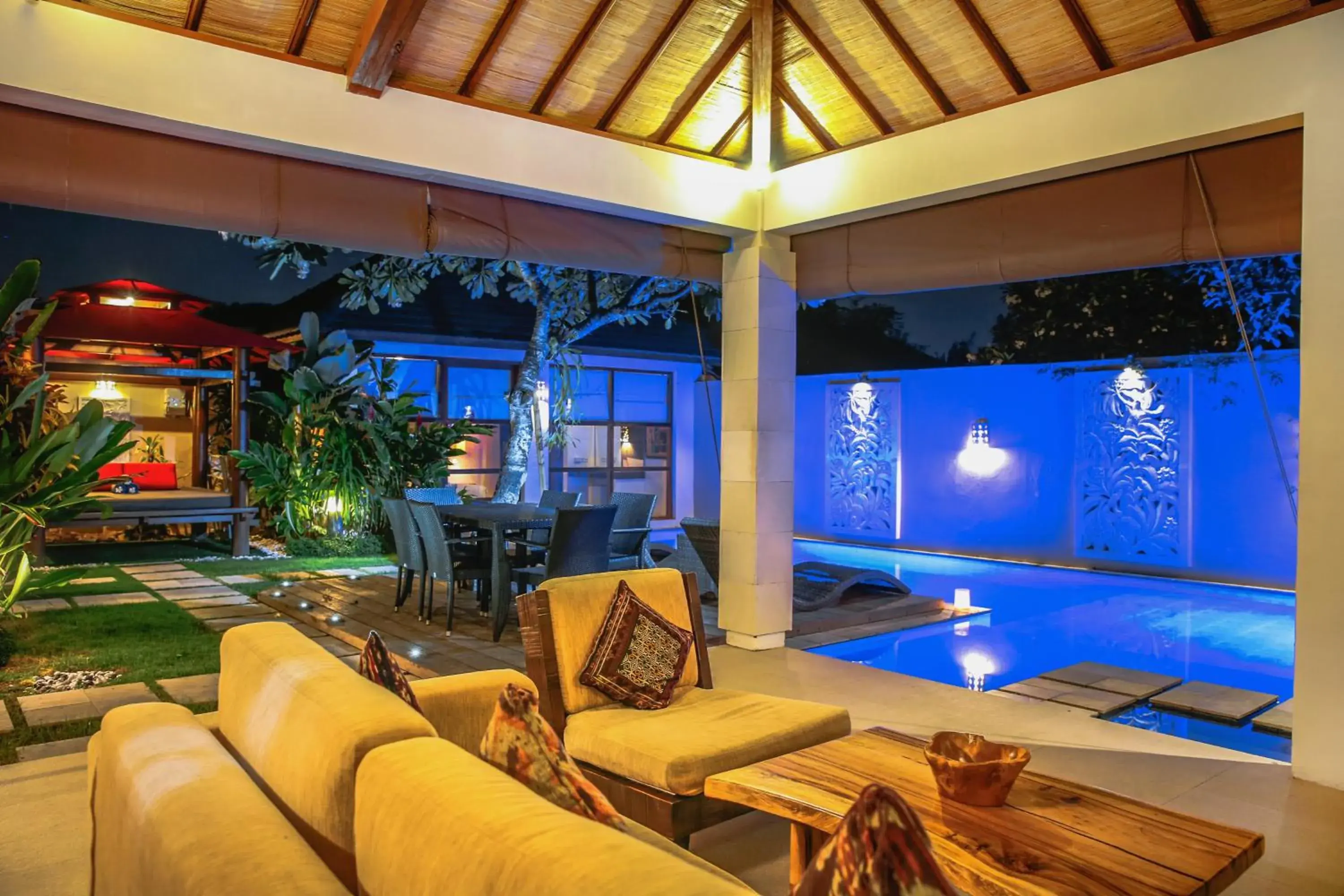 Night, Seating Area in Samana Villas