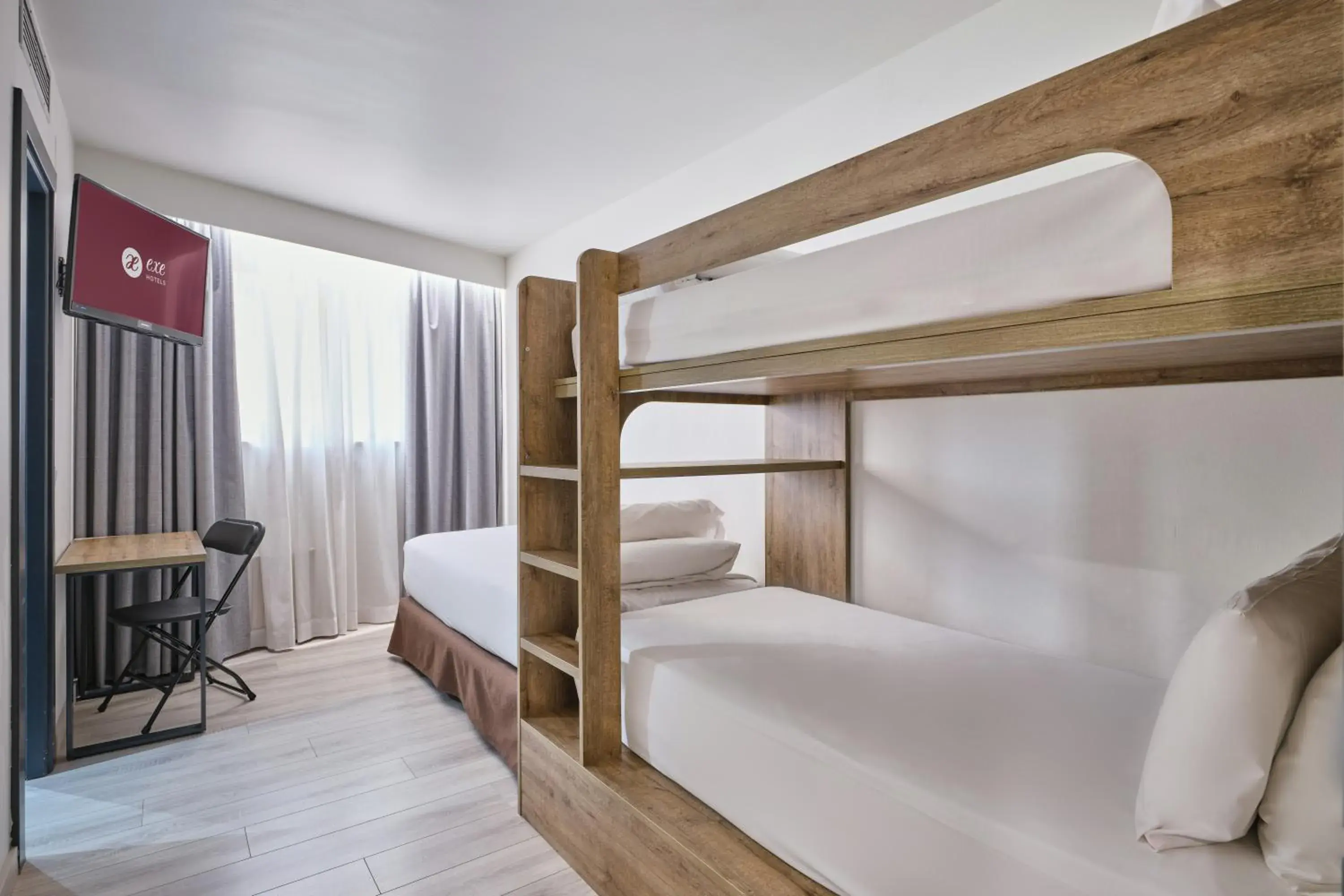 Bedroom, Bed in Exe Prisma Bedroom, Bed in Exe Prisma