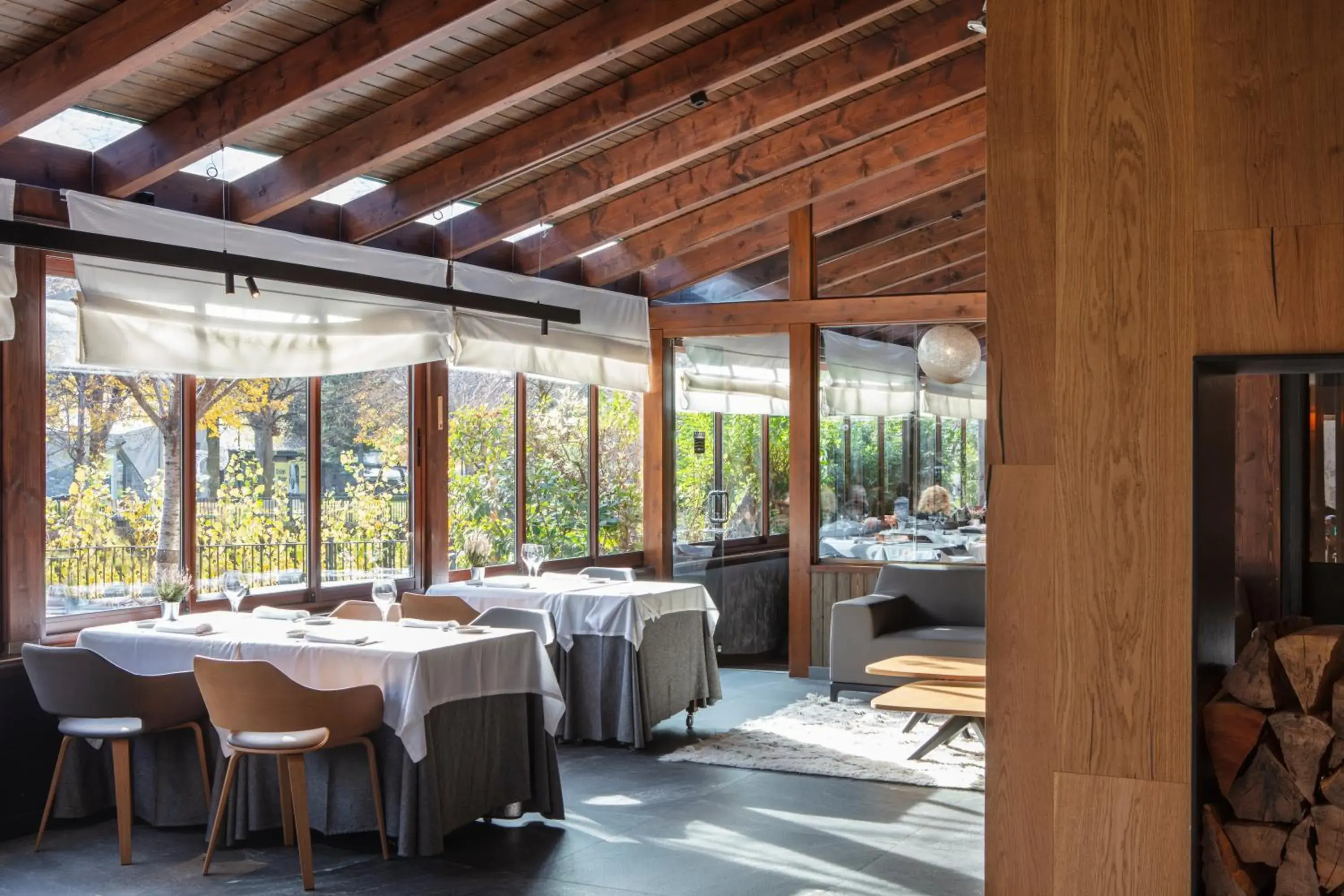 Restaurant/places to eat in Acta Arthotel Restaurant/places to eat in Acta Arthotel