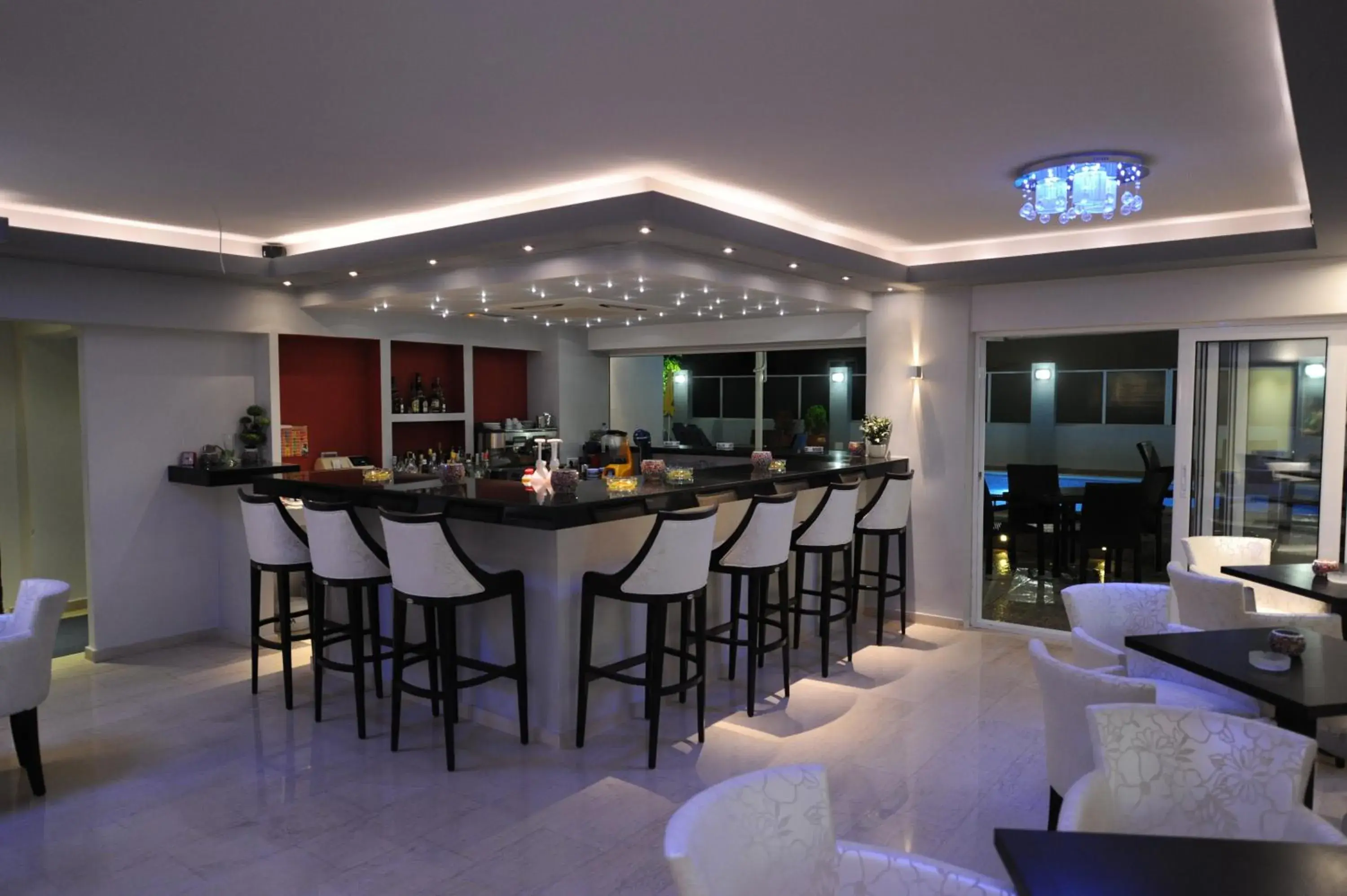 Lounge or bar in Ialysos City Hotel Lounge or bar in Ialysos City Hotel