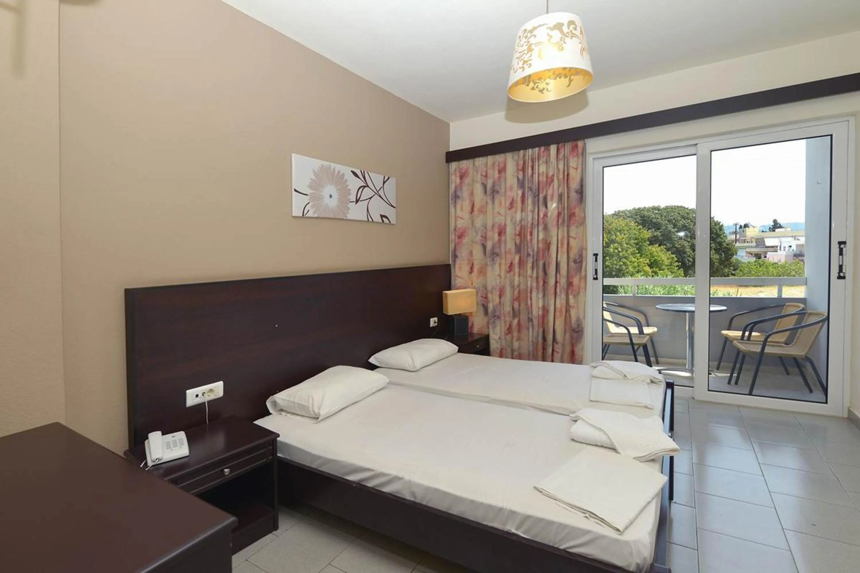 Bedroom in Ialysos City Hotel