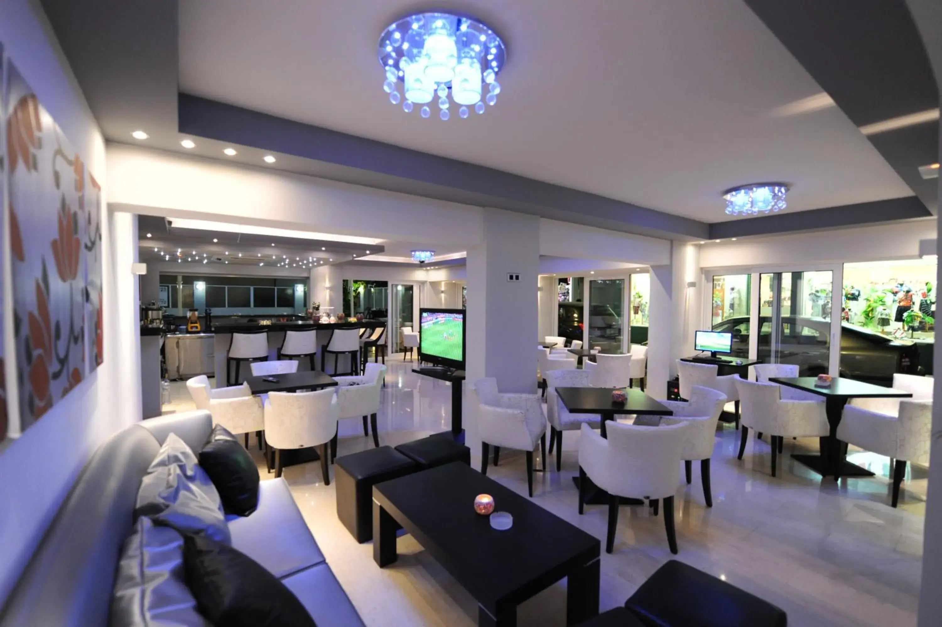 Restaurant/places to eat in Ialysos City Hotel Restaurant/places to eat in Ialysos City Hotel