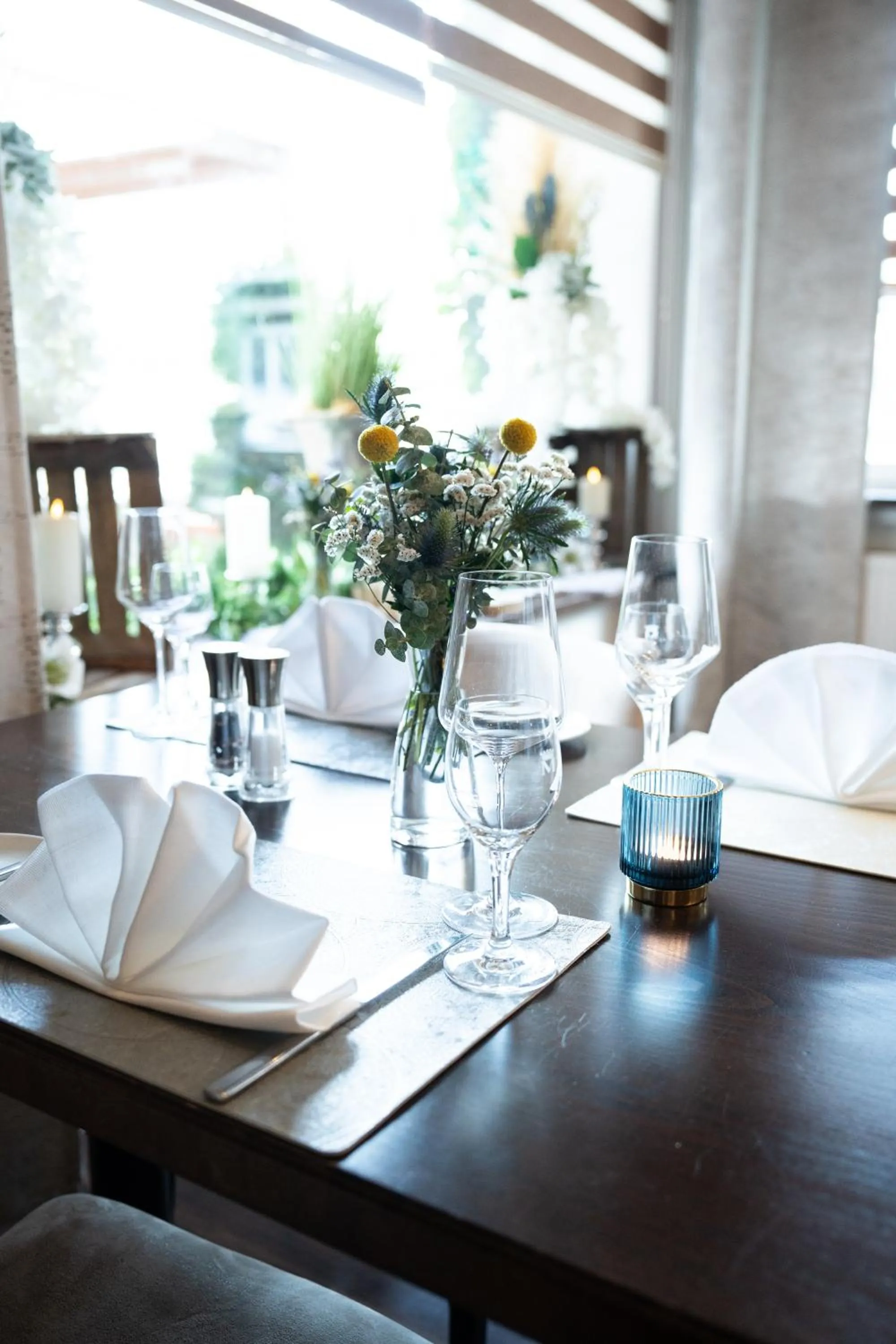 Restaurant/places to eat in Hotel zur Post - Economy Rooms