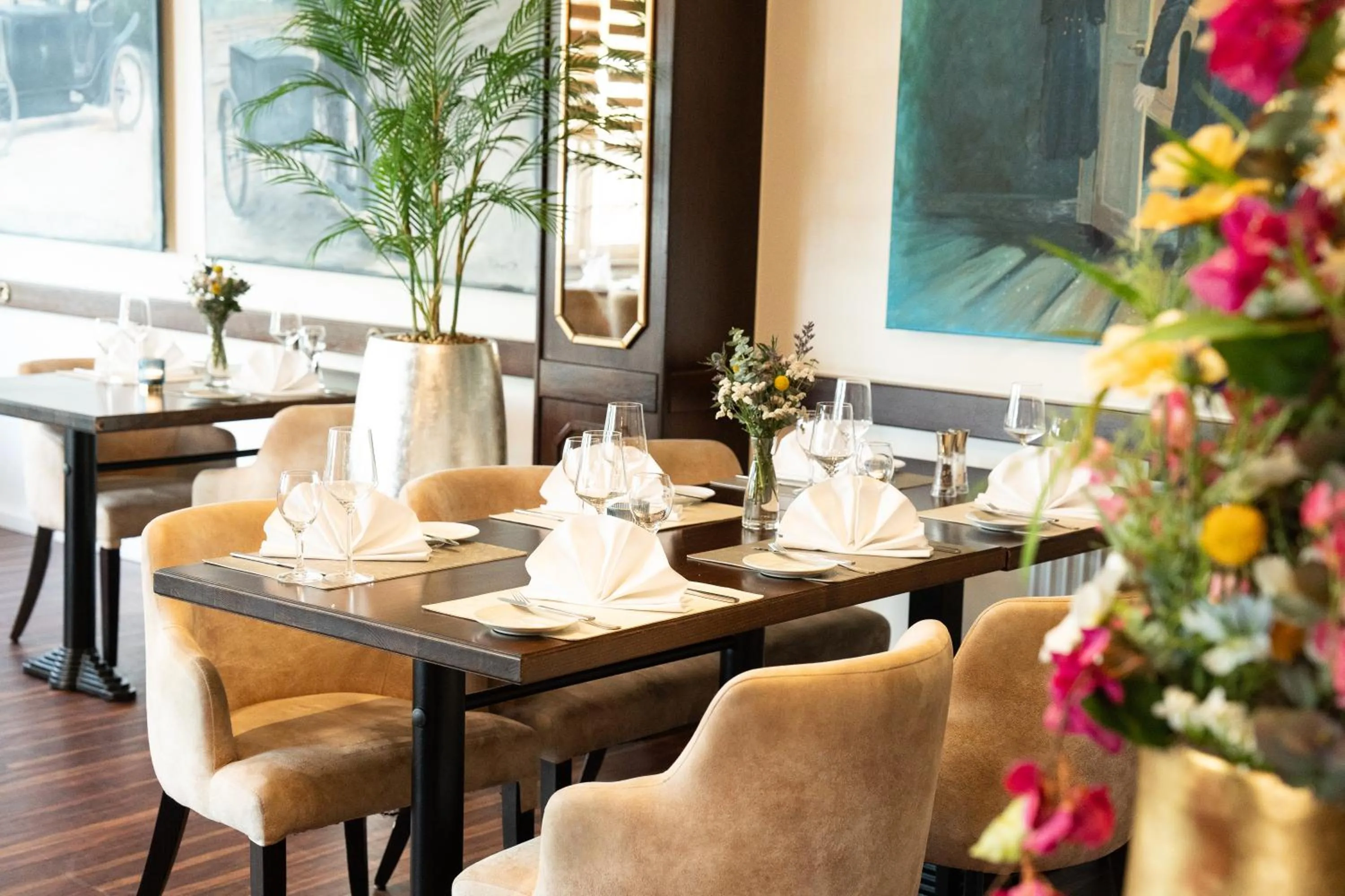 Restaurant/places to eat in Hotel zur Post - Economy Rooms