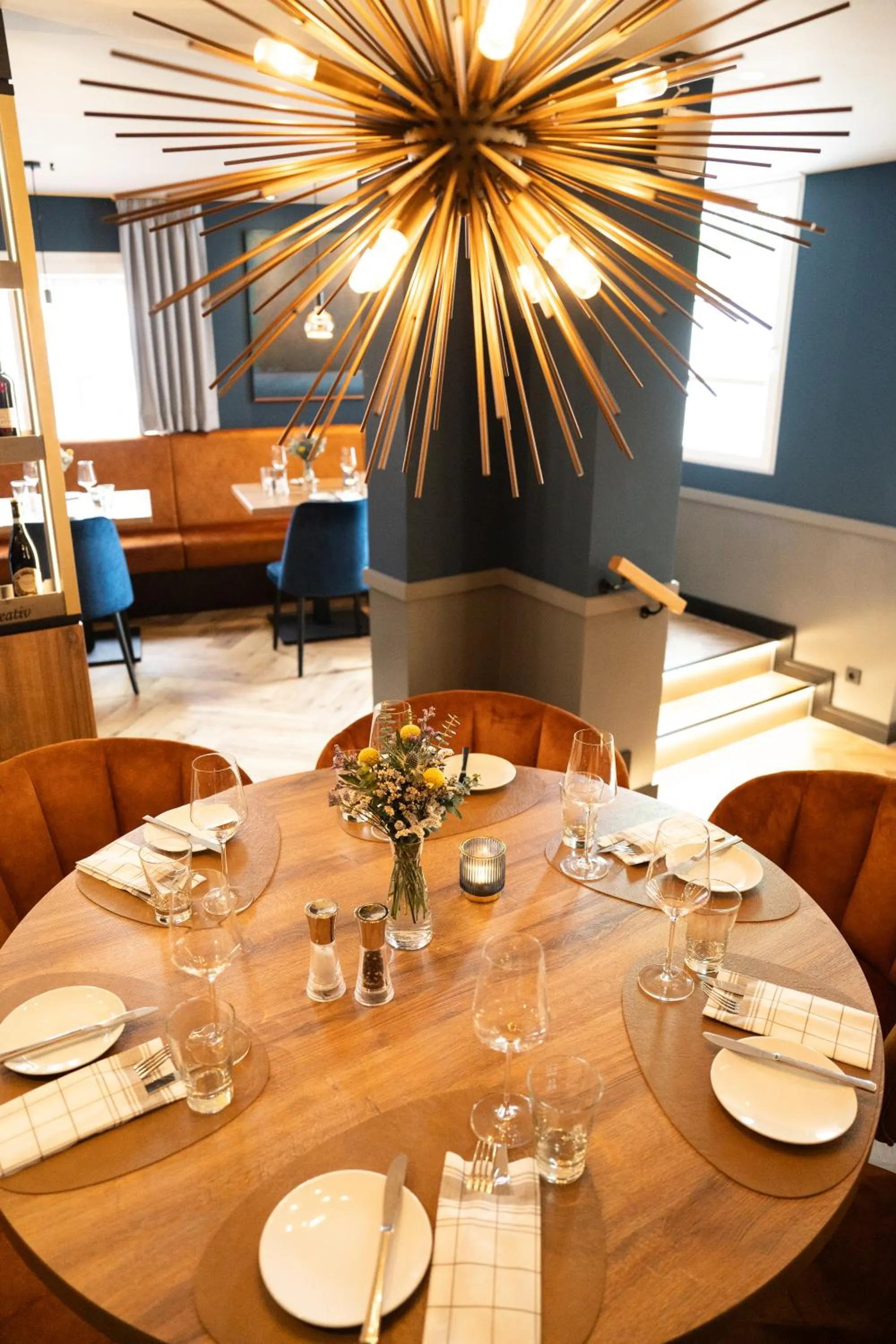 Restaurant/places to eat in Hotel zur Post - Economy Rooms