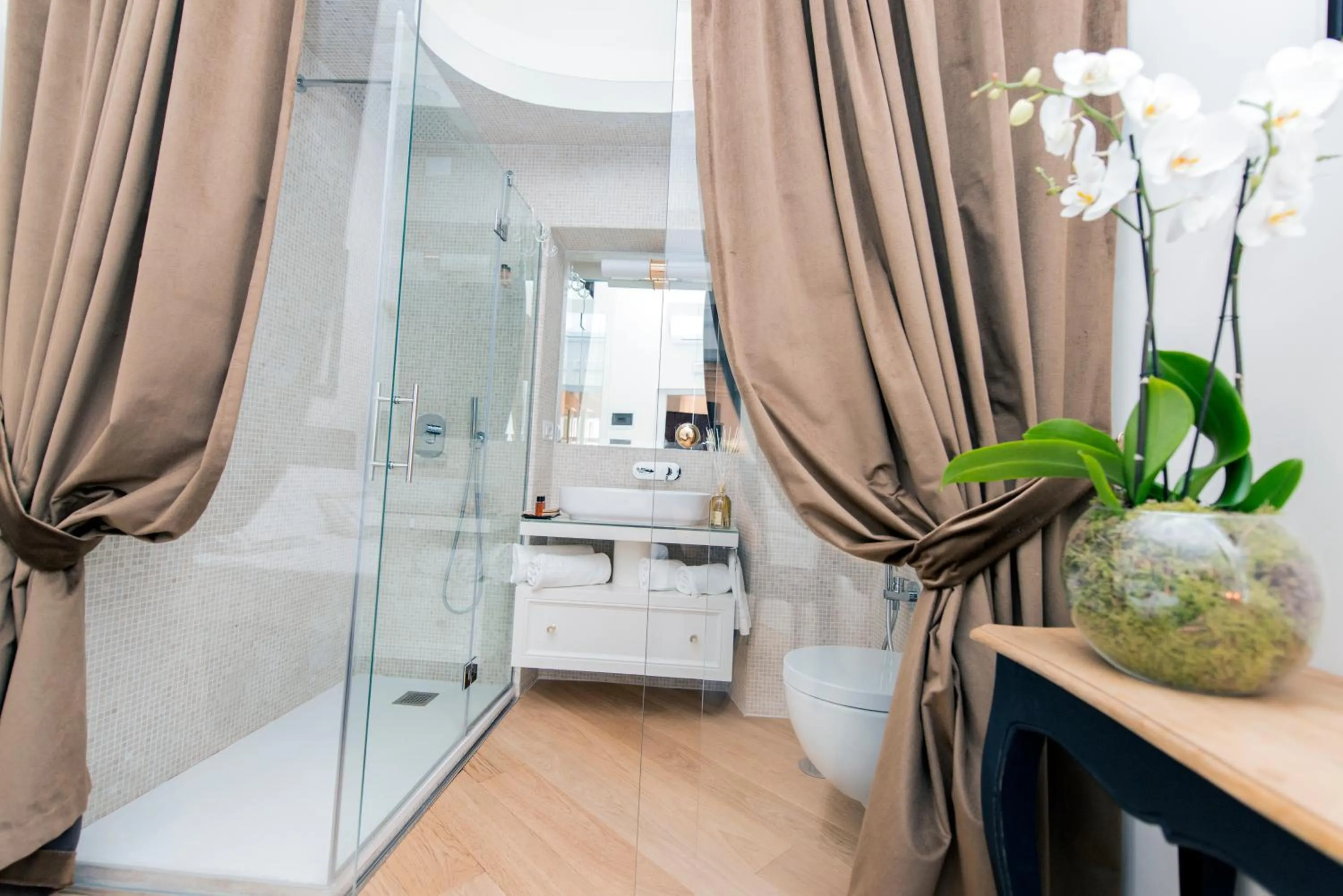 Property building in StarHome Pantheon