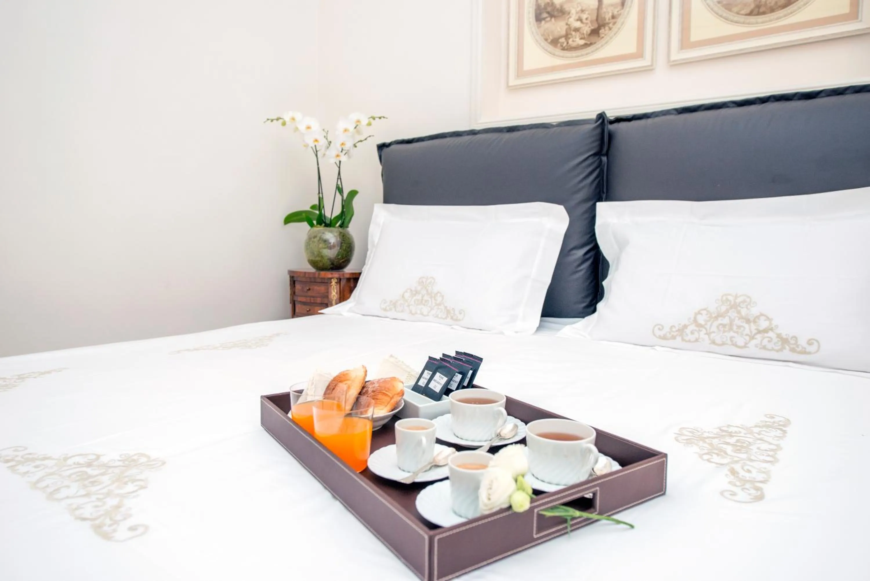 Breakfast, Bed in StarHome Pantheon