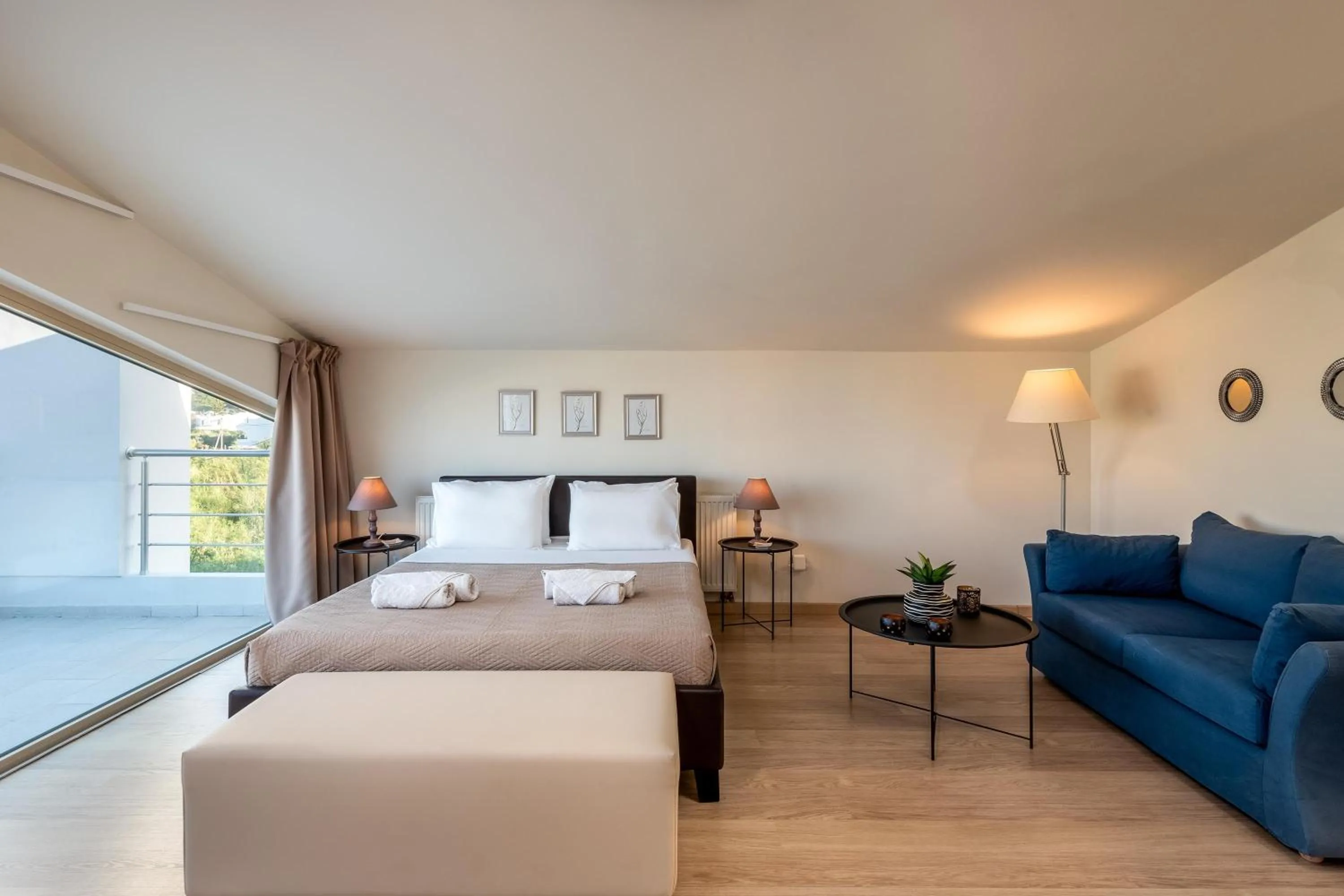 Bed in Vasiliki Villa