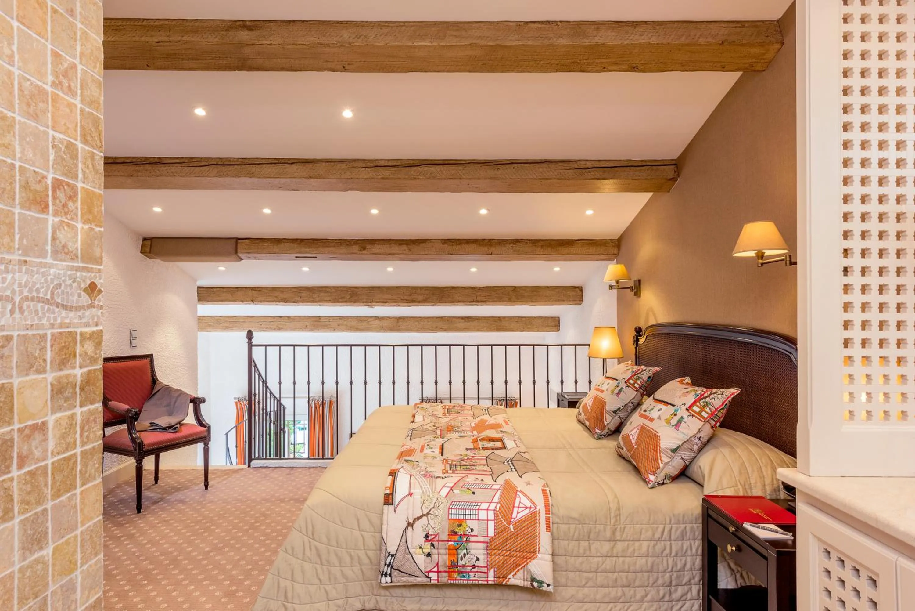 Bedroom in Hotel Byblos Saint-Tropez